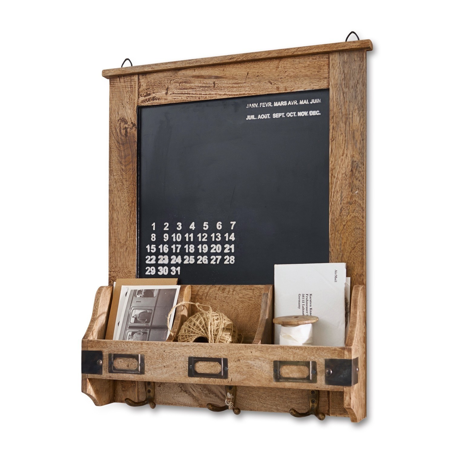 Organizer Taney Houten bord met kalender, vakken voor post en haken voor sleutels aan de muur