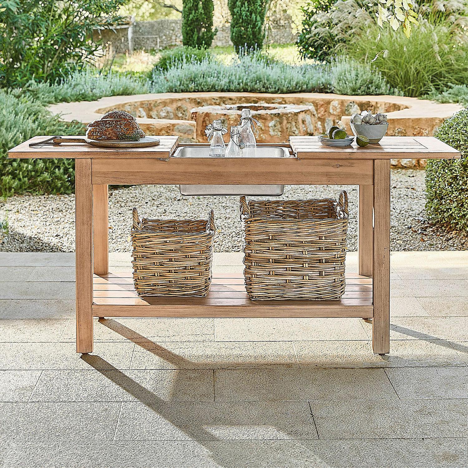 Table de rempotage FSC®-100% Venzone