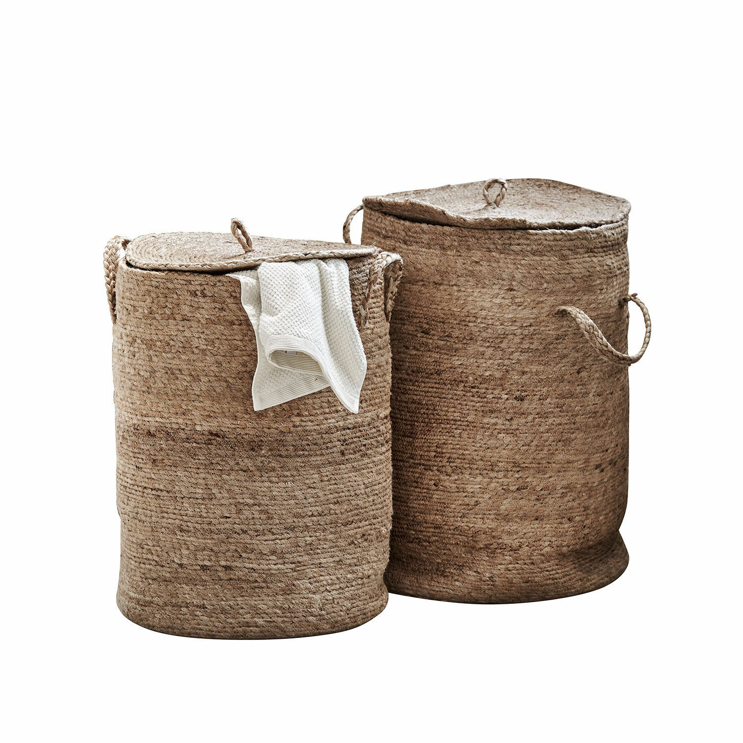 Wasmand set van 2 Kory Set van twee ronde wasmanden van natuurlijke bruine jute met deksel voor opslag