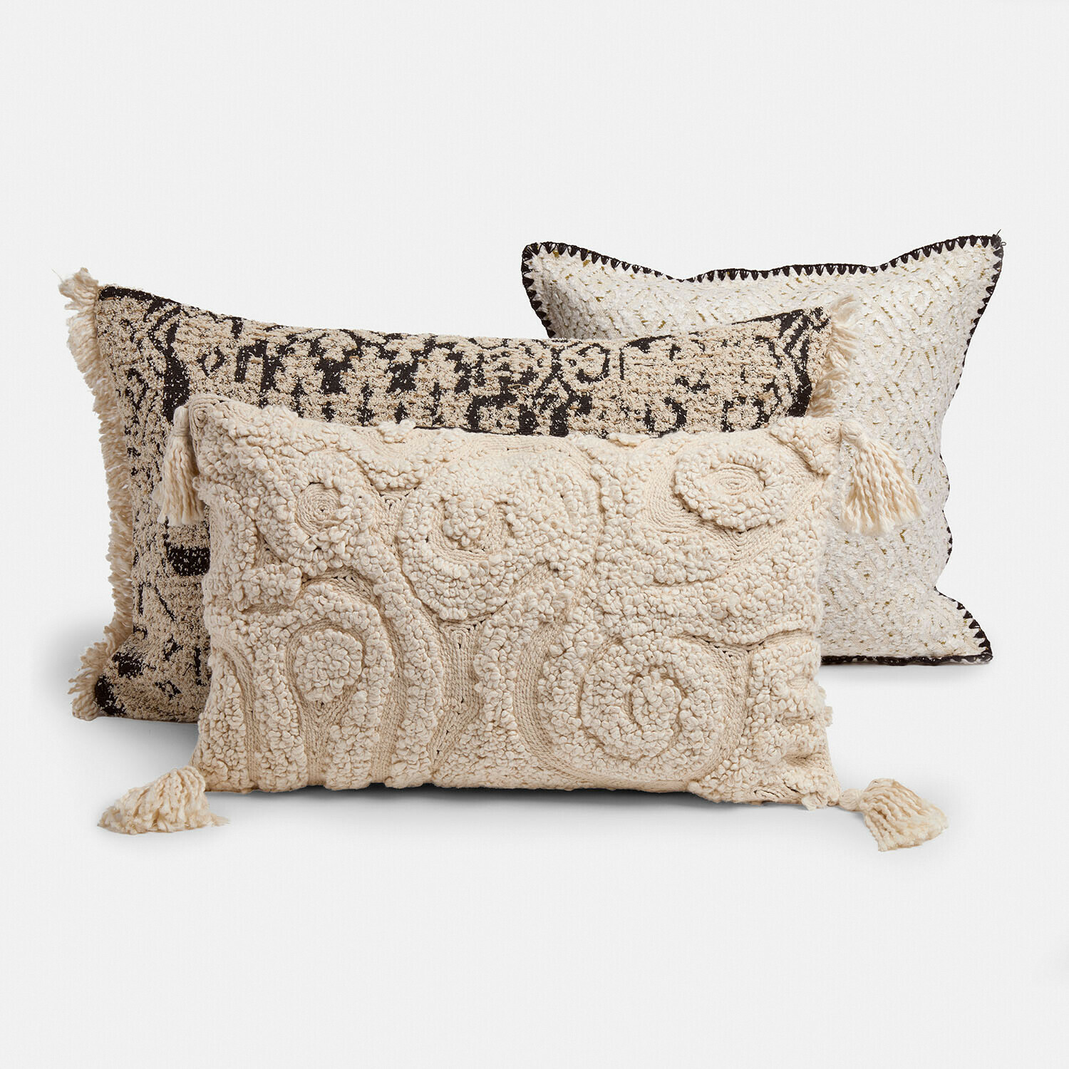 Kussenhoes set van 3 Norlinn Set van drie decoratieve kussens in crème en zwart met textuur en kwastjes voor sfeervolle inrichting