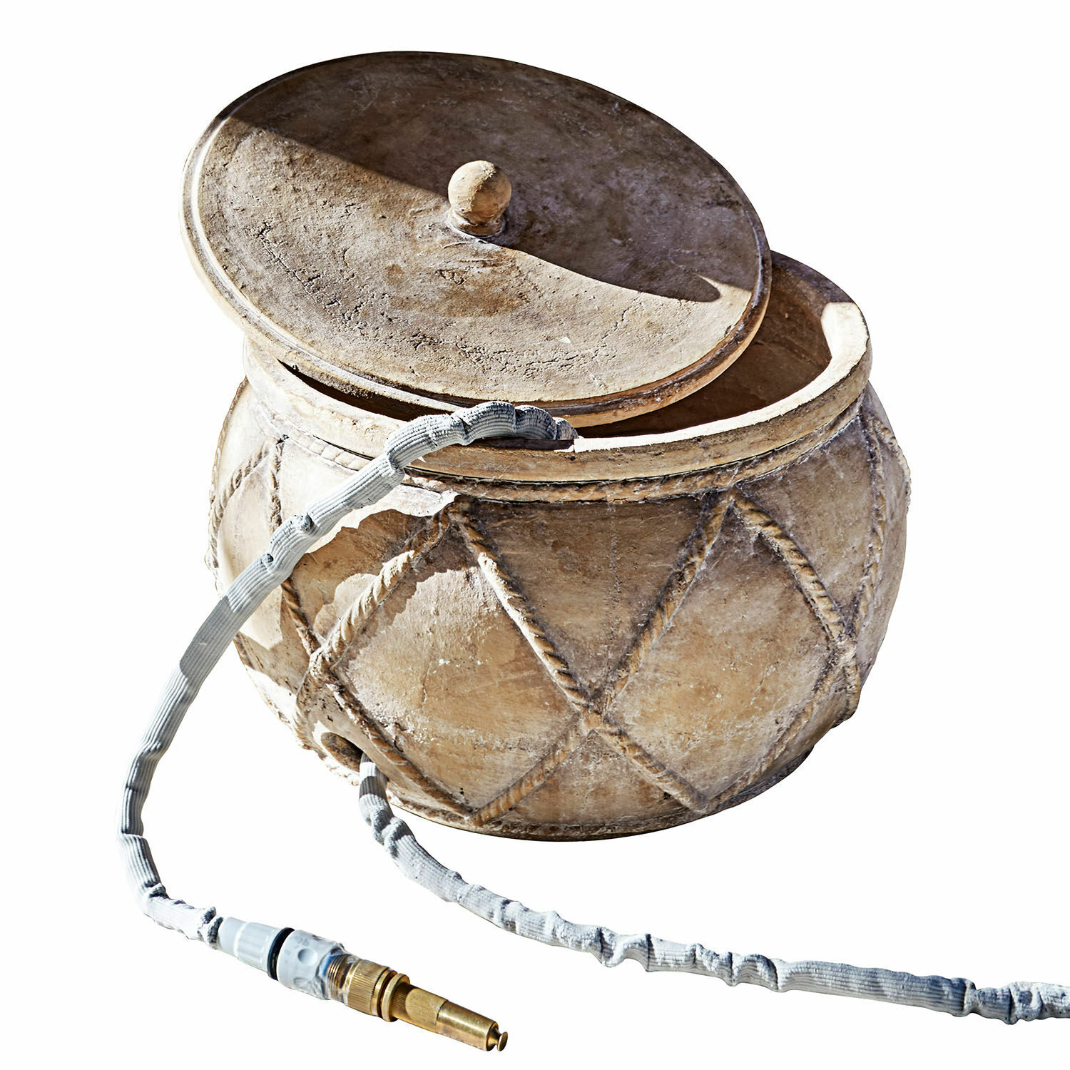 Récipient décoratif en pierre beige avec couvercle et tuyau d'arrosage extensible