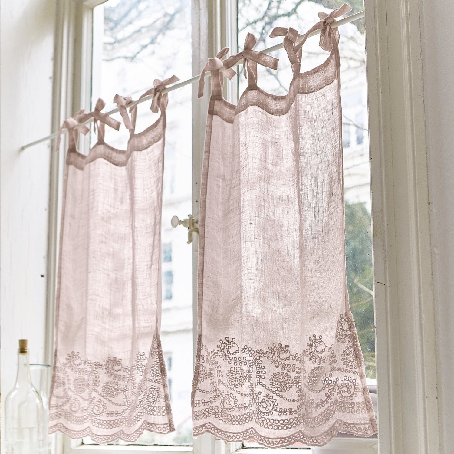 Brise-bise Lacy