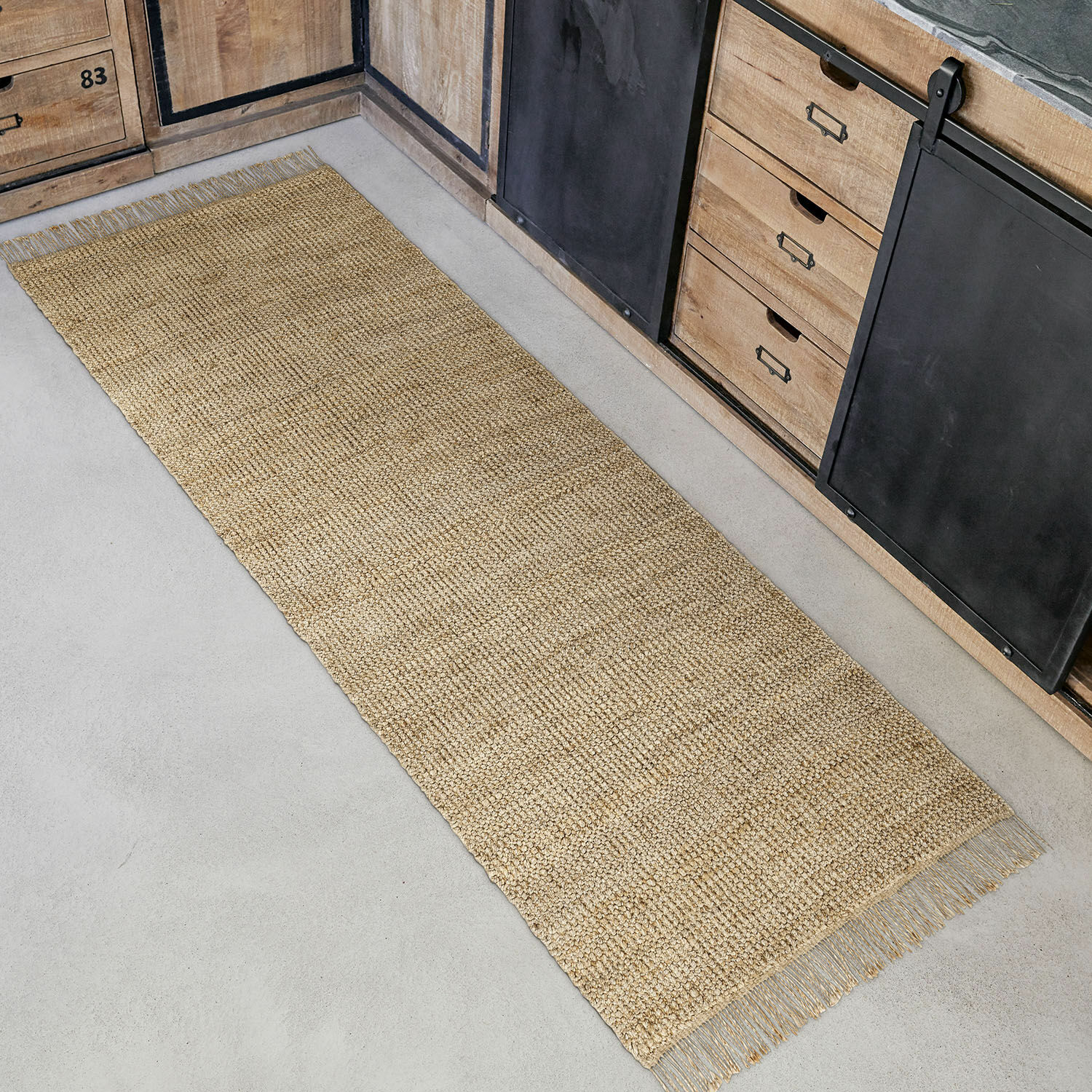 Tapis long Hermitage Tapis long en jute naturelle beige, parfait pour cuisine ou couloir moderne