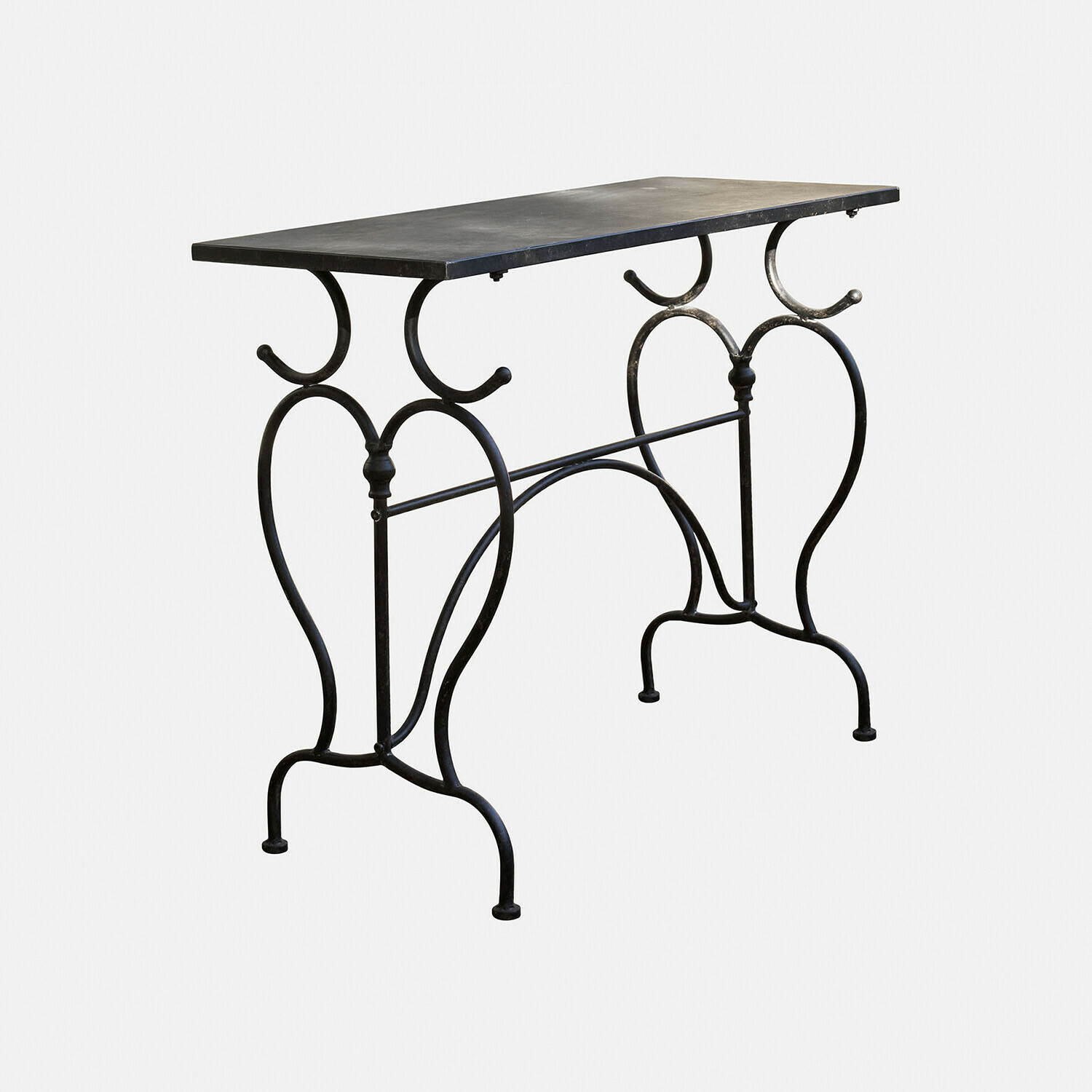 Table Cauvrel
