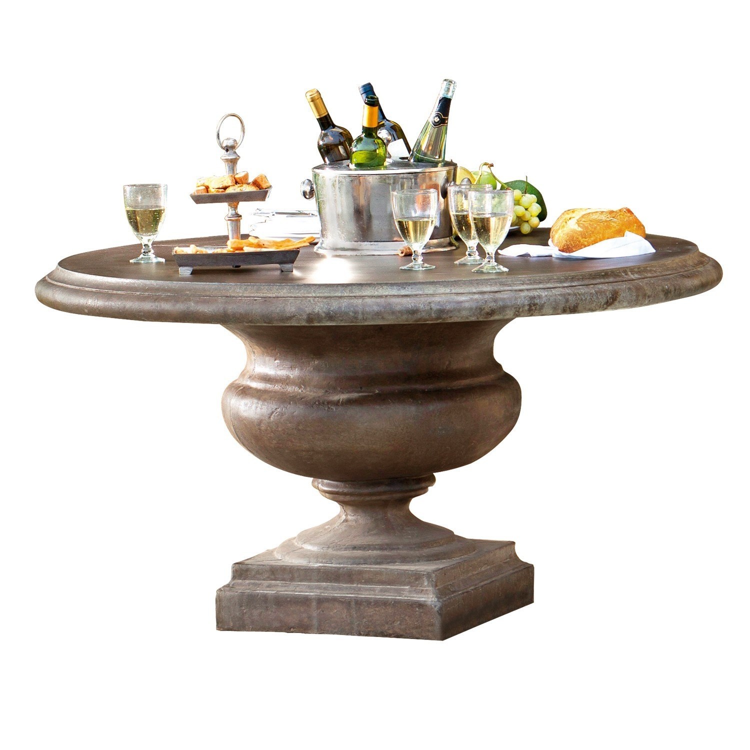 Tafel Monterey Ronde bruine stenen tafel met wijnflessen en hapjes op het blad