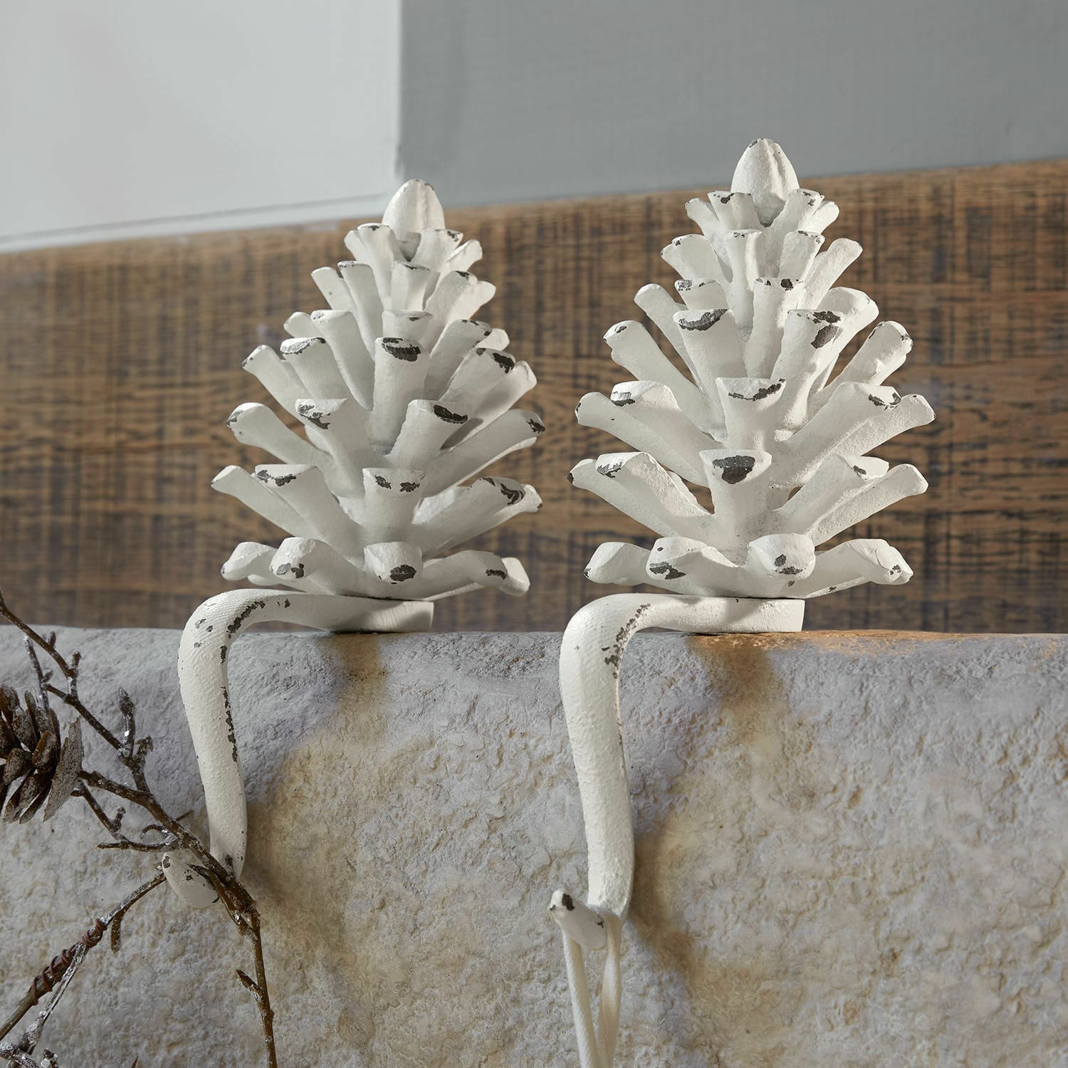 Lot de 2 pommes de pin en métal Firenza