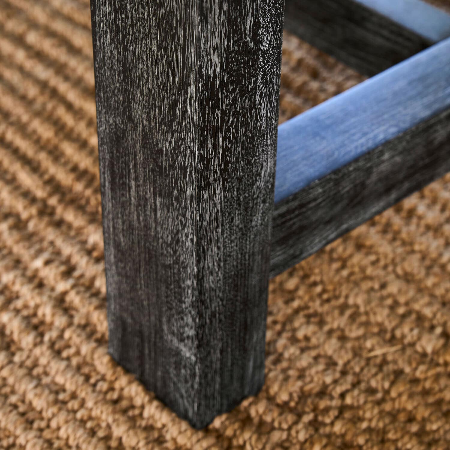 Tafel Oaklynne