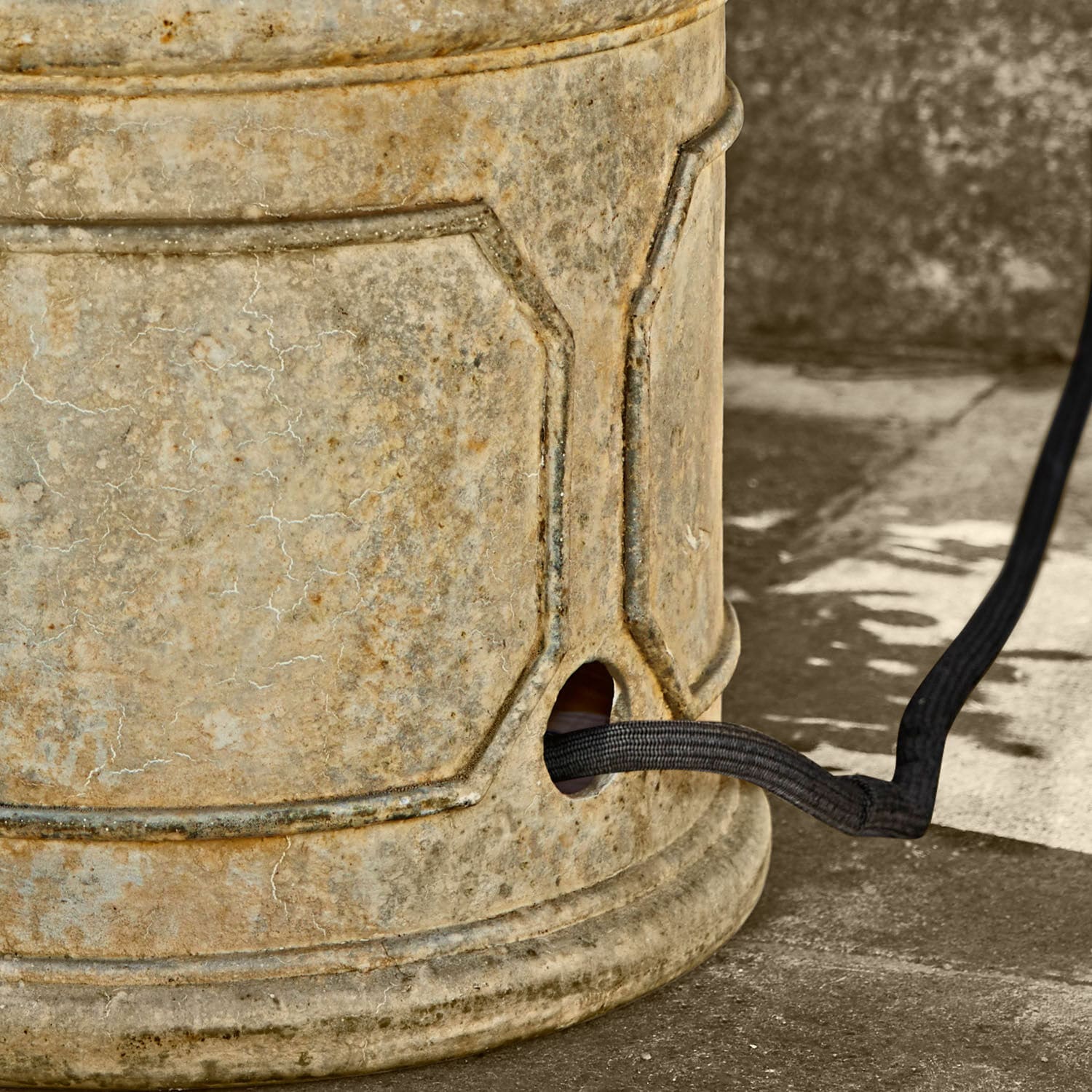 Pot pour tuyau d'arrosage Filervo