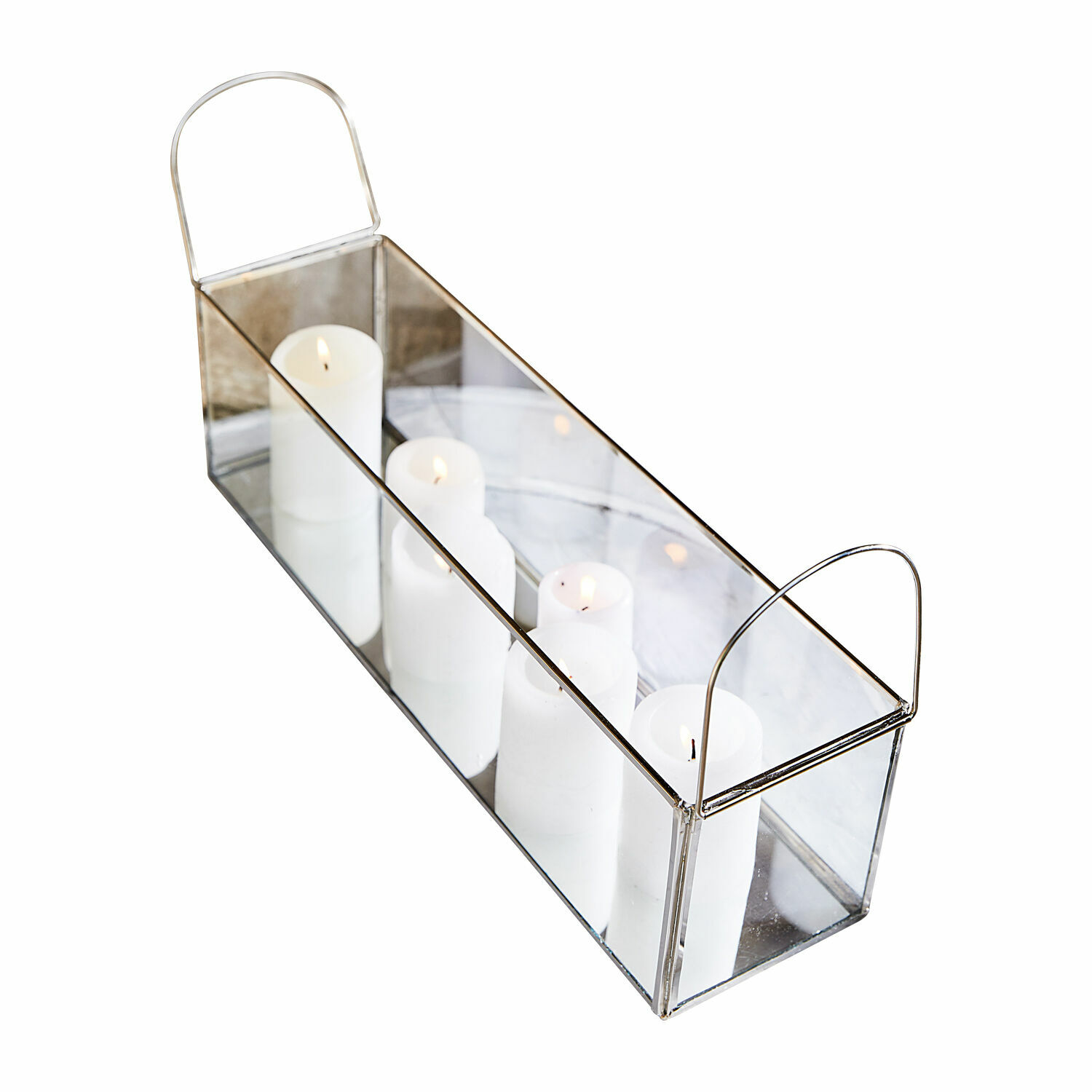 Windlicht Quinton Rechthoekige glazen lantaarn met metalen frame en handvatten, witte decoratieve kaarsen