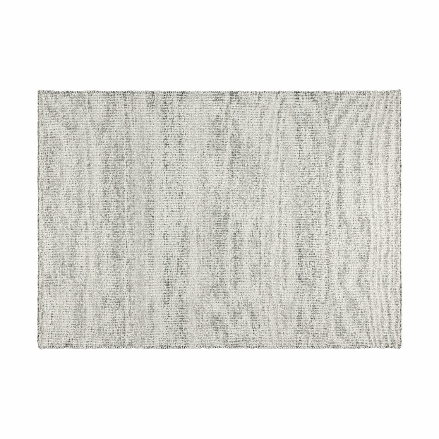 Tapis gris à motif simple en tissu doux, parfait pour un salon moderne et confortable