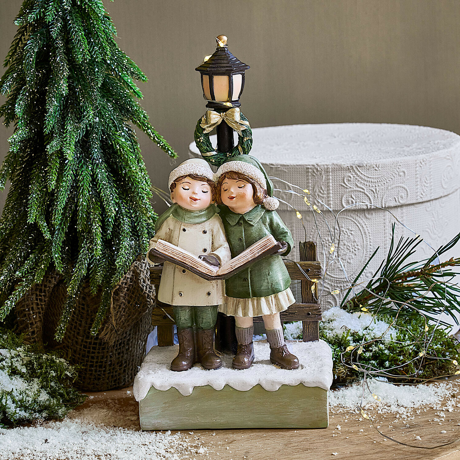 Decoratieve kindjes met ledlantaarn Jerries