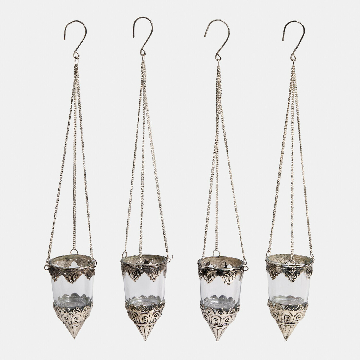 Lot de 4 photophores Céleste Ensemble de quatre photophores suspendus en verre avec décorations métalliques argentées élégantes