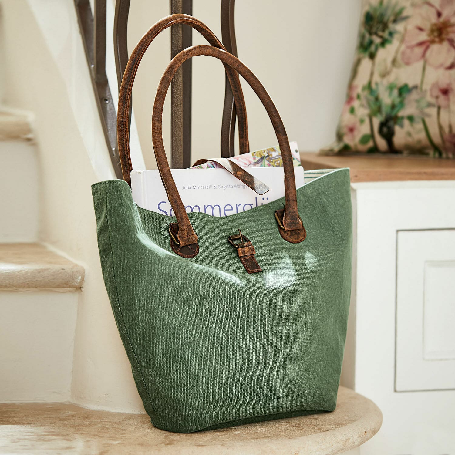 Cabas Ambre Sac vert en tissu avec poignées en cuir marron, sac pratique pour courses et livres