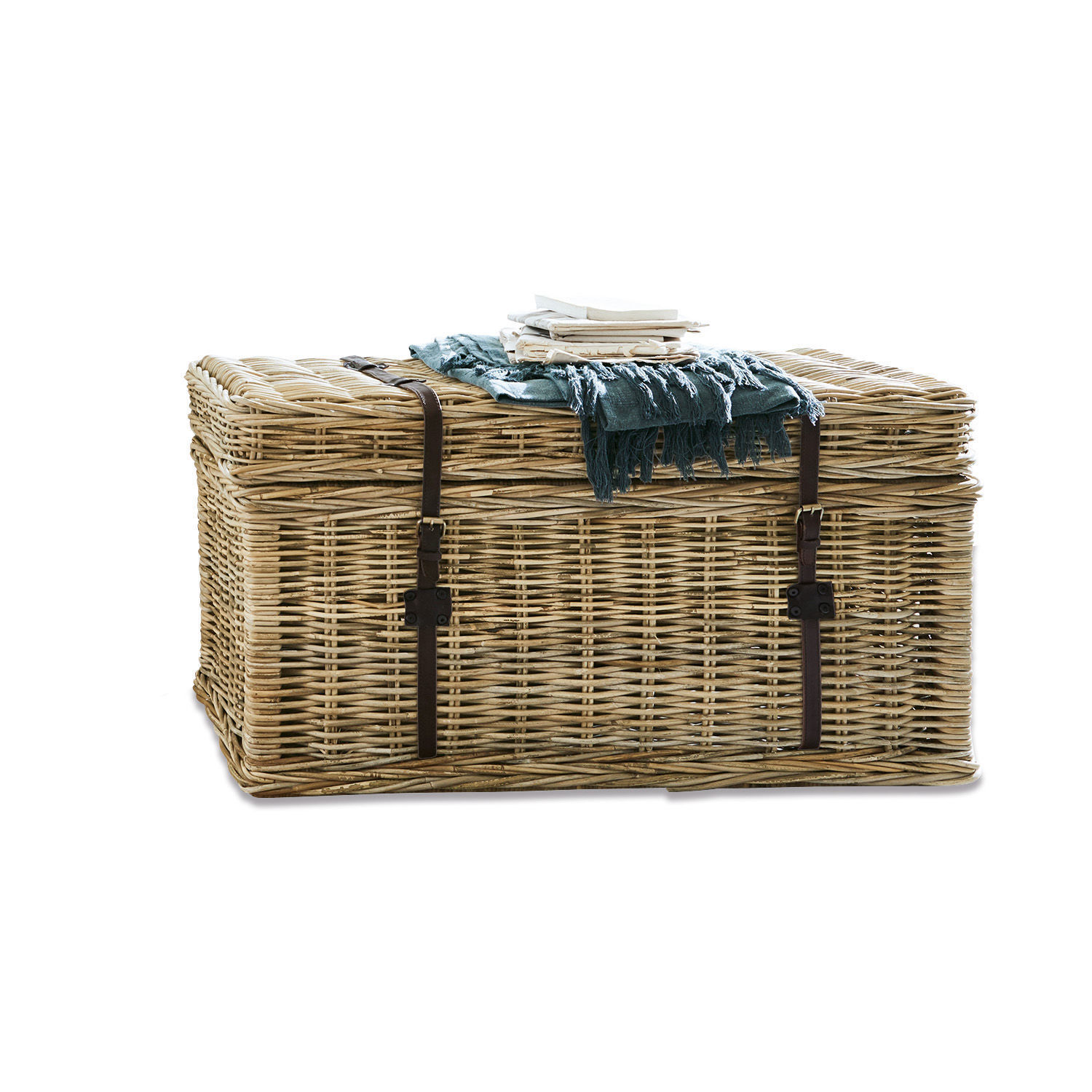 Malle Finette Grande malle en rotin naturel avec sangles foncées et tissu décoratif bleu-vert dessus