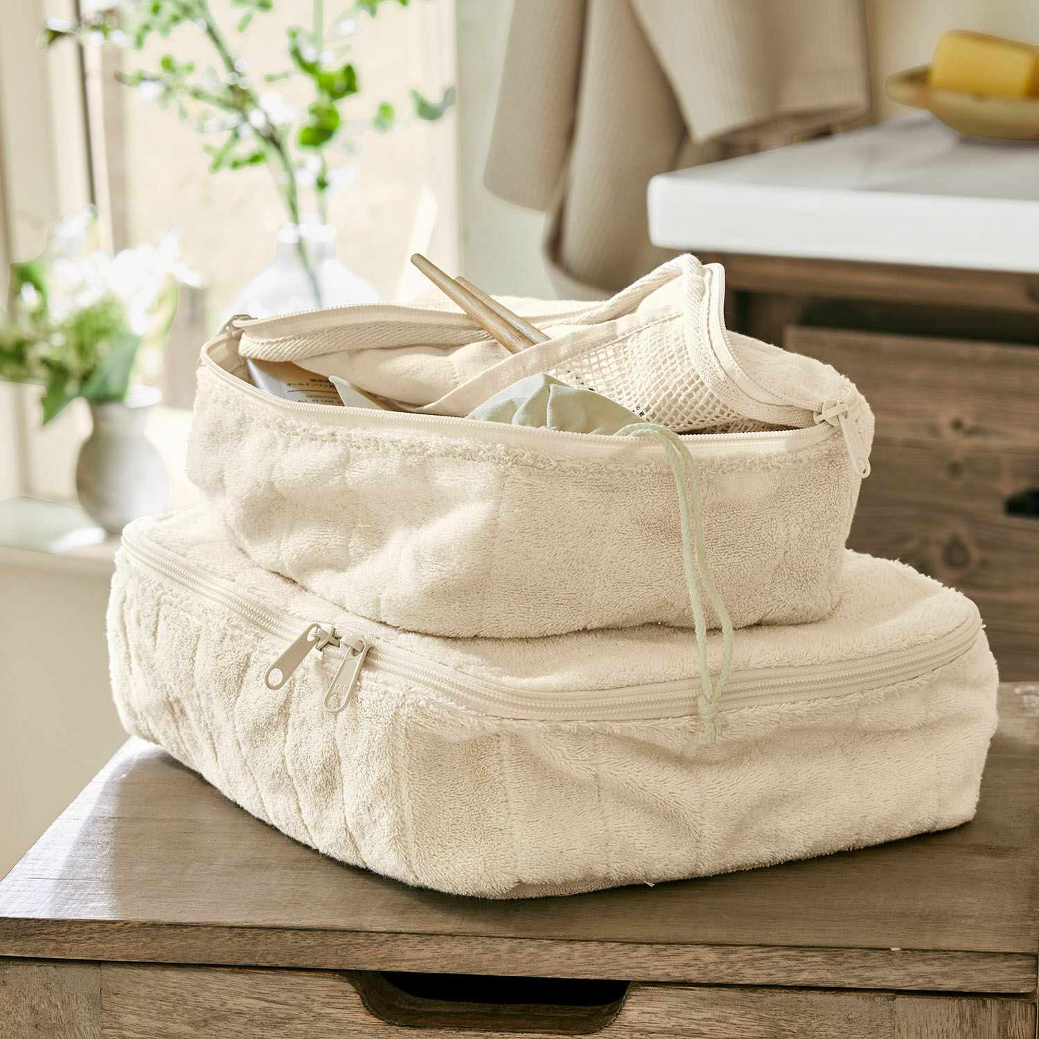 Toilettas set van 2 Invarel Beige zachte badstof etui met rits voor thuisopslag