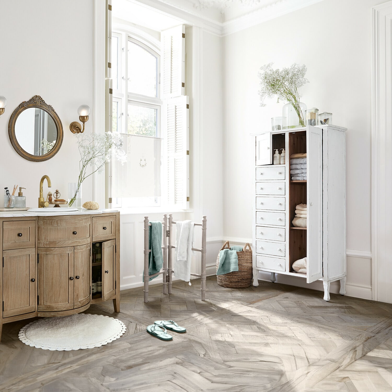 Kast Amourien