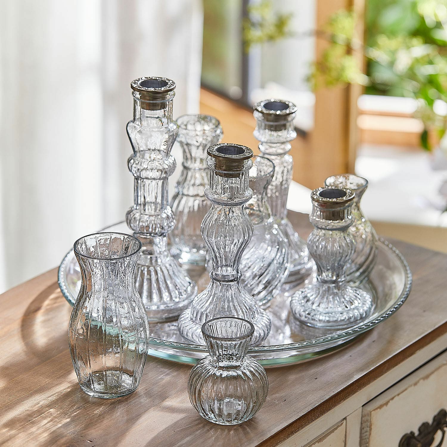 Plateau avec bougeoirs et vases Hilevor