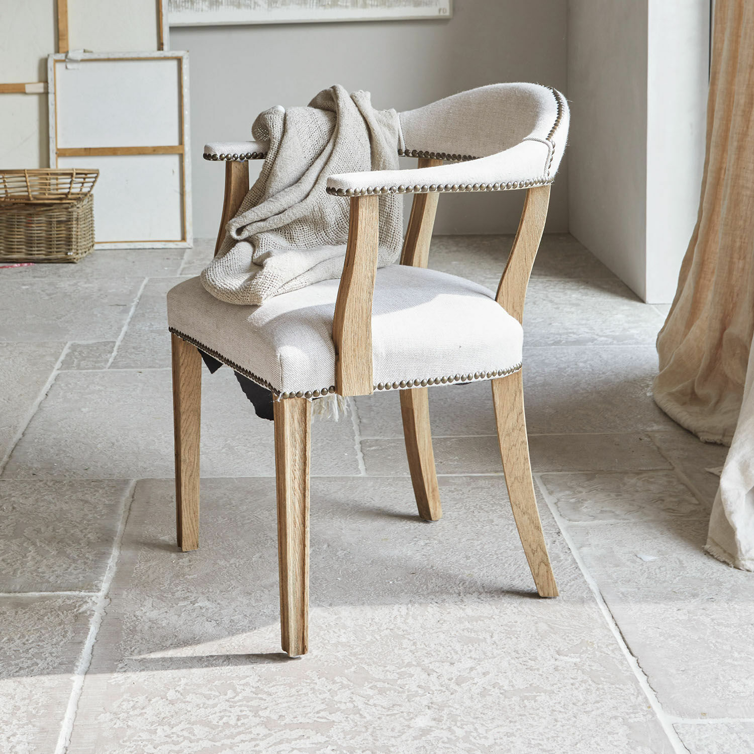 Chaise Heaton