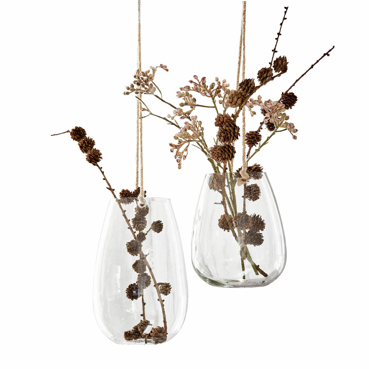 Hangwindlicht set van 2 Mylla Set van twee hangende transparante glazen vazen met natuurlijke takken en decoratief touw