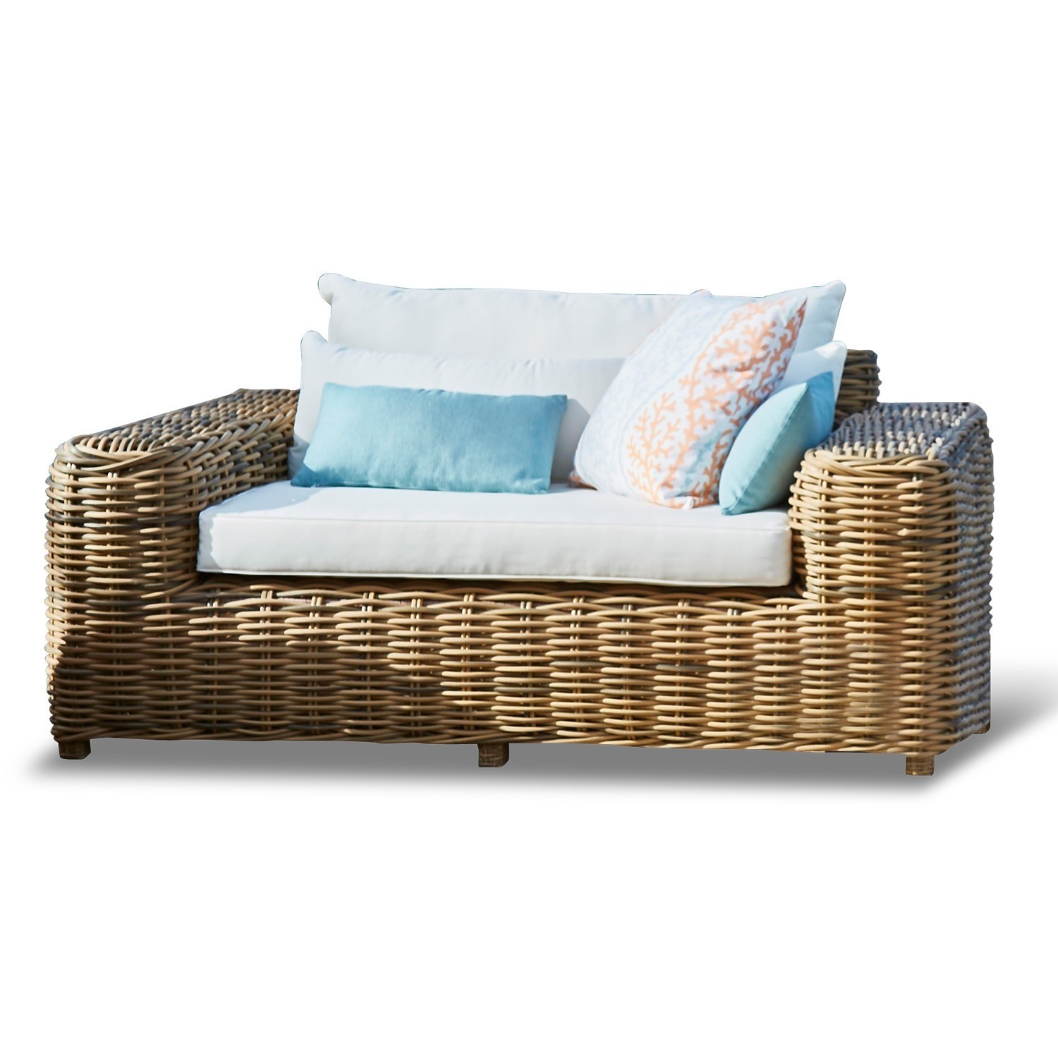 Fauteuil Camas Canapé en rotin avec coussins blancs et accents bleus, meuble d'extérieur confortable