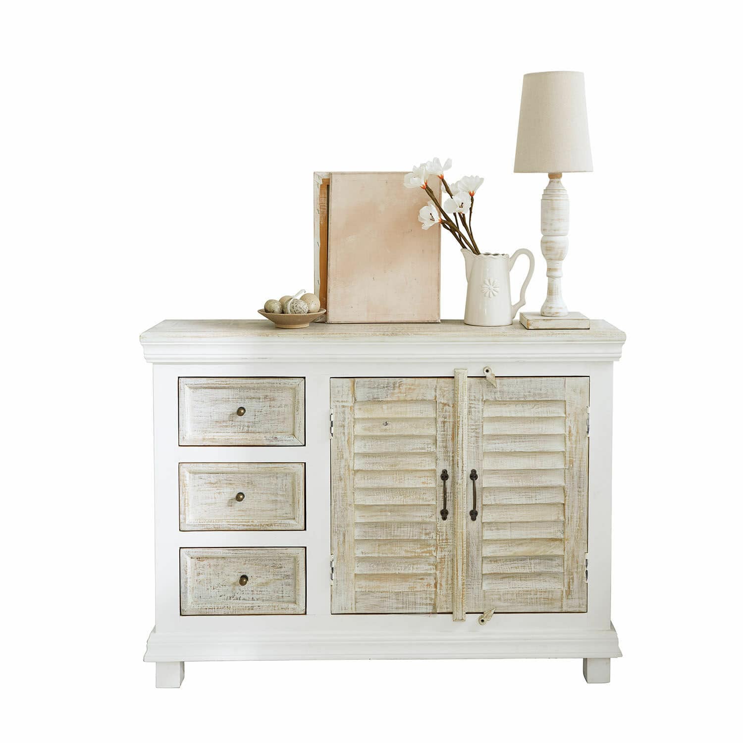 Commode Nevellique Commode en bois blanc avec trois tiroirs et deux portes style vintage décorée d’objets décoratifs