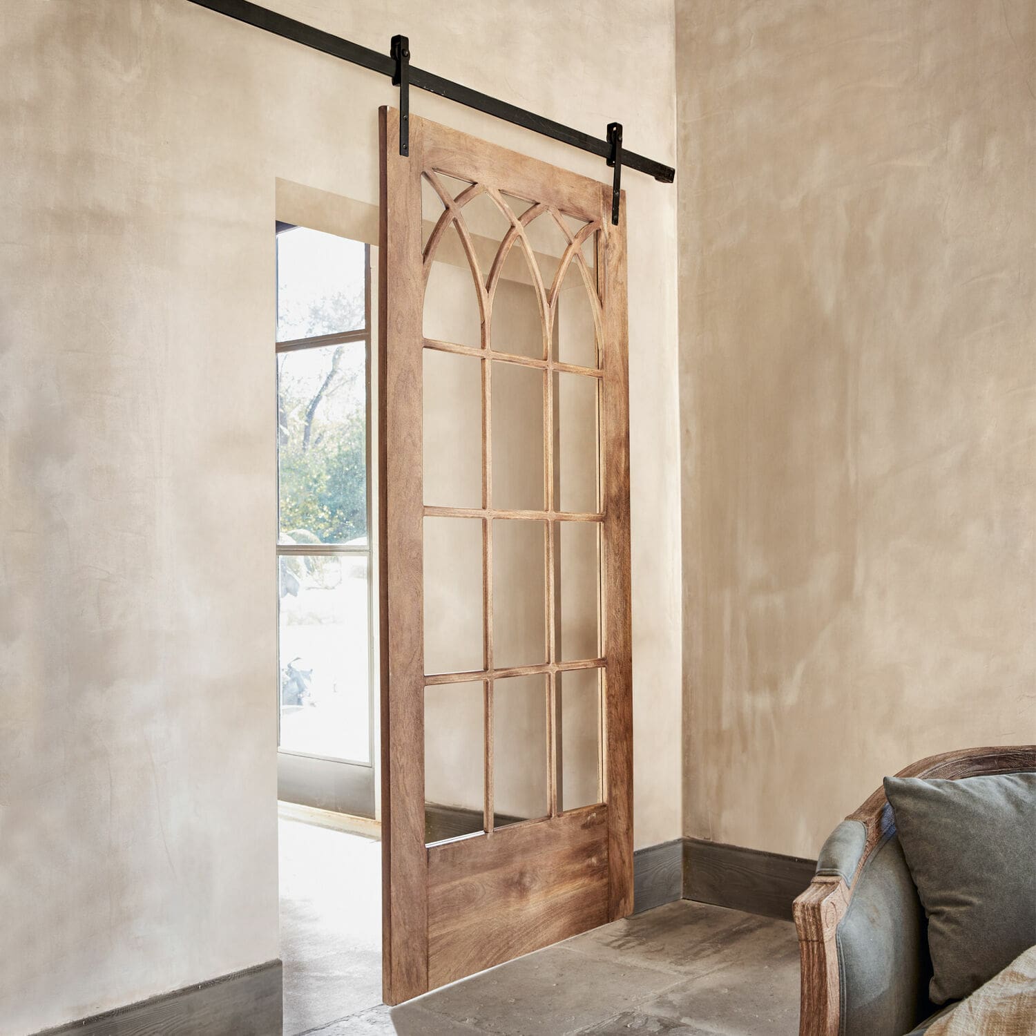 Porte coulissante Cayey Porte coulissante en bois de manguier naturel avec vitres décoratives pour intérieur moderne