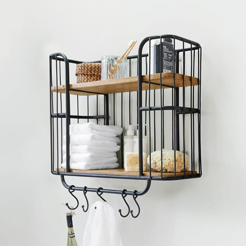 Étagère murale noire en métal avec deux étagères en bois et crochets pour serviettes de salle de bain