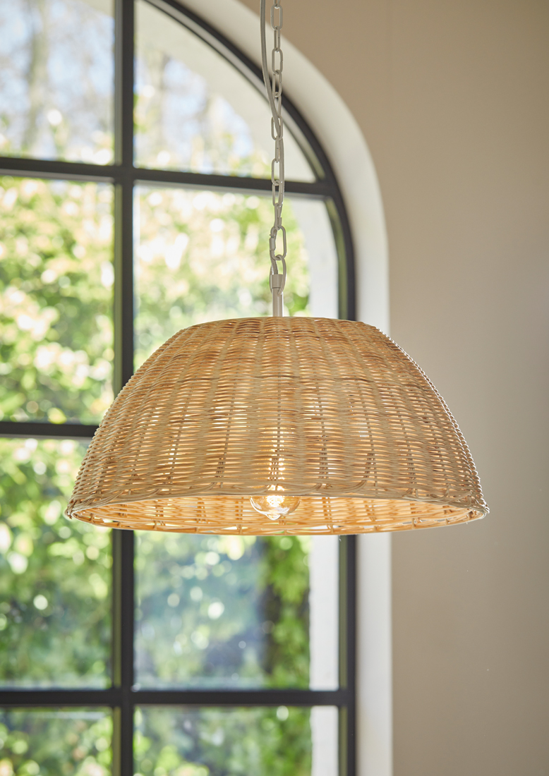 Suspension en osier naturel, luminaire décoratif avec lumière chaude pour un intérieur cosy