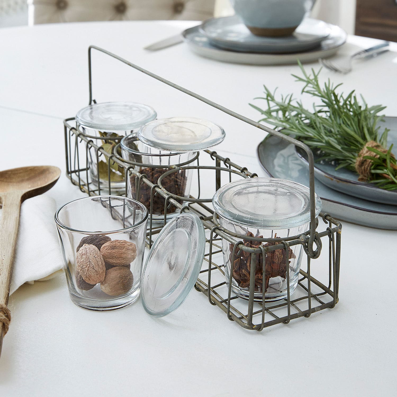 Lot de 4 pots avec panier Stanisa