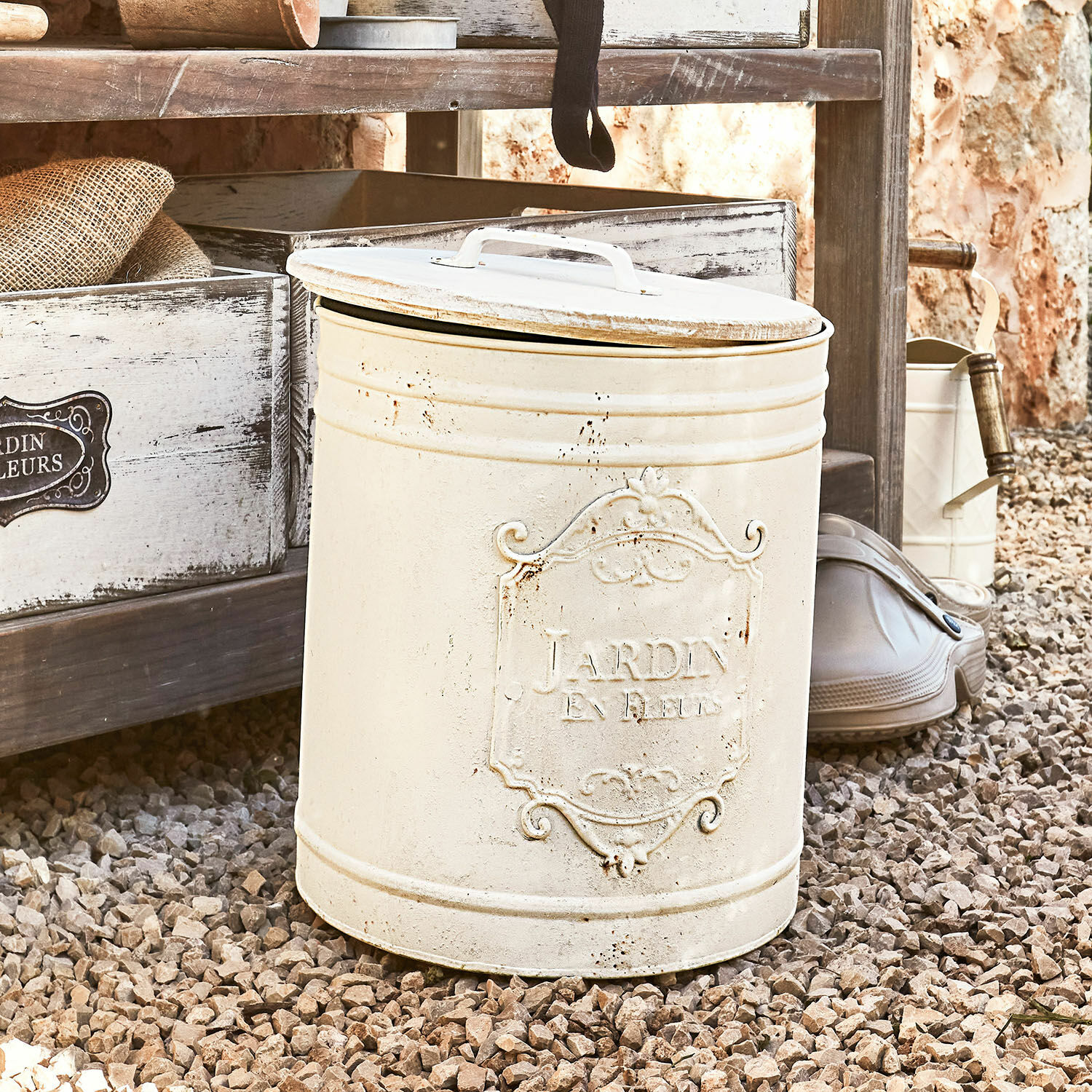 Poubelle Towson Boîte de jardin en métal crème avec inscription Jardin, décorative et fonctionnelle