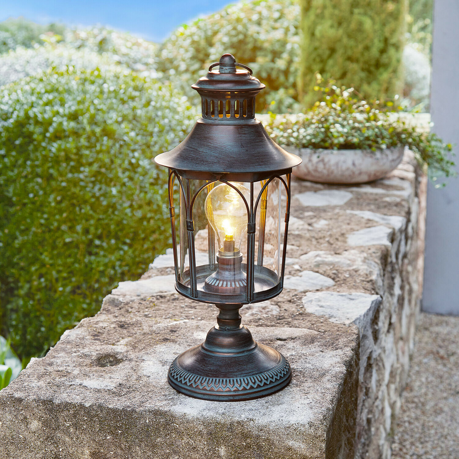 Lanterne LED Brélomine Lanterne de table en métal style vintage avec verre transparent et ampoule, décoration de jardin