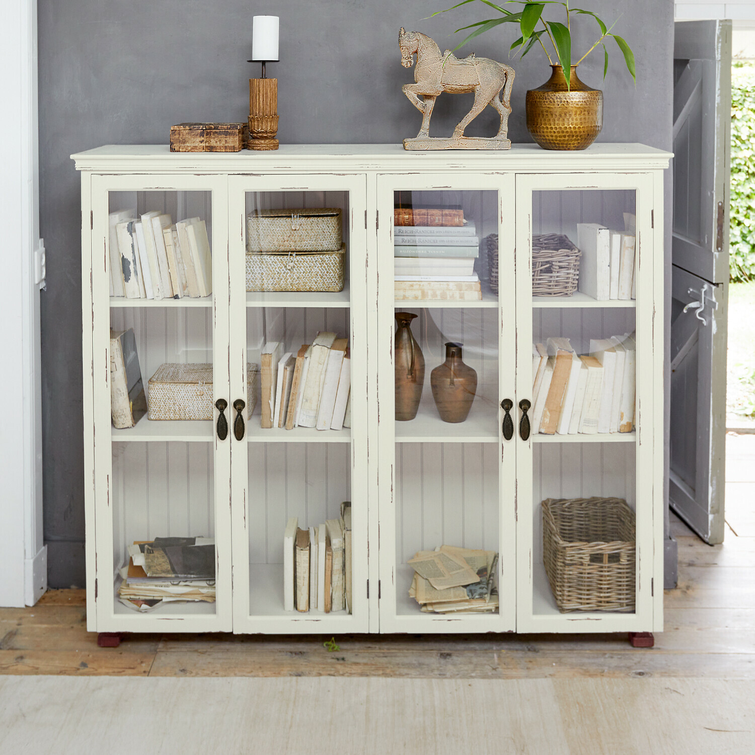 Kast Eastbridge