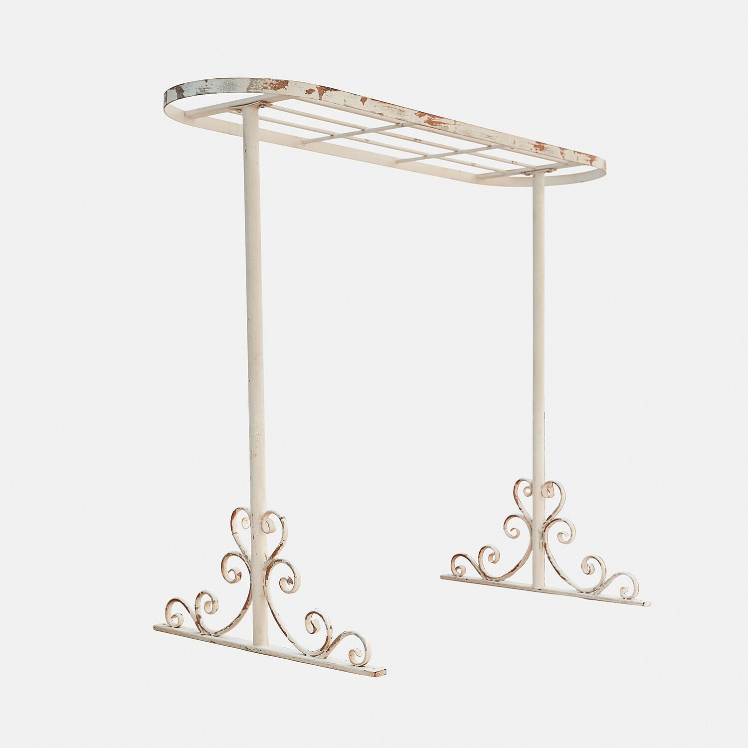 Onderstel voor plantentafel Mairoux Witte metalen kledingrek met sierlijke krullen en bovenste plank in vintage stijl
