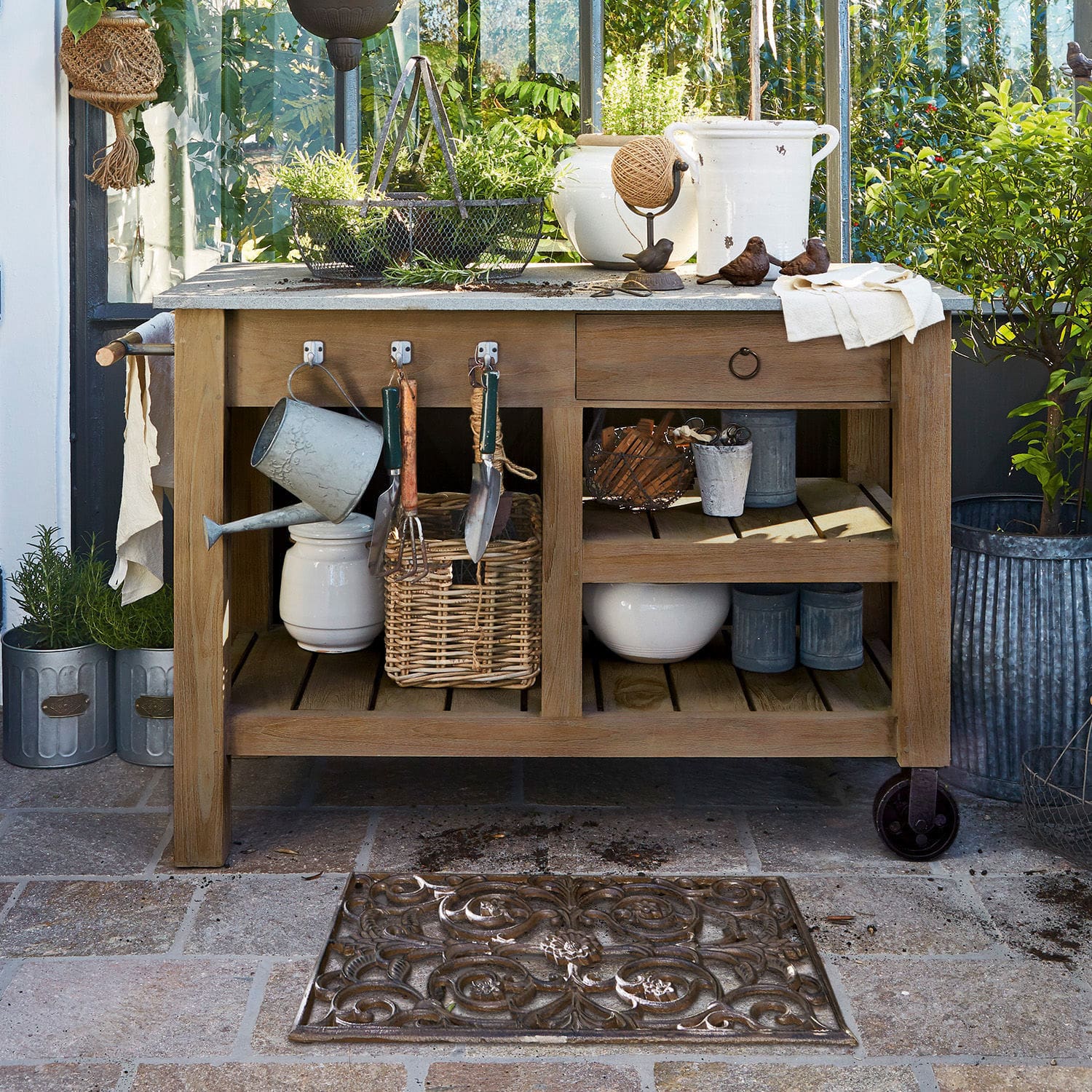 Table de rempotage Ellenton