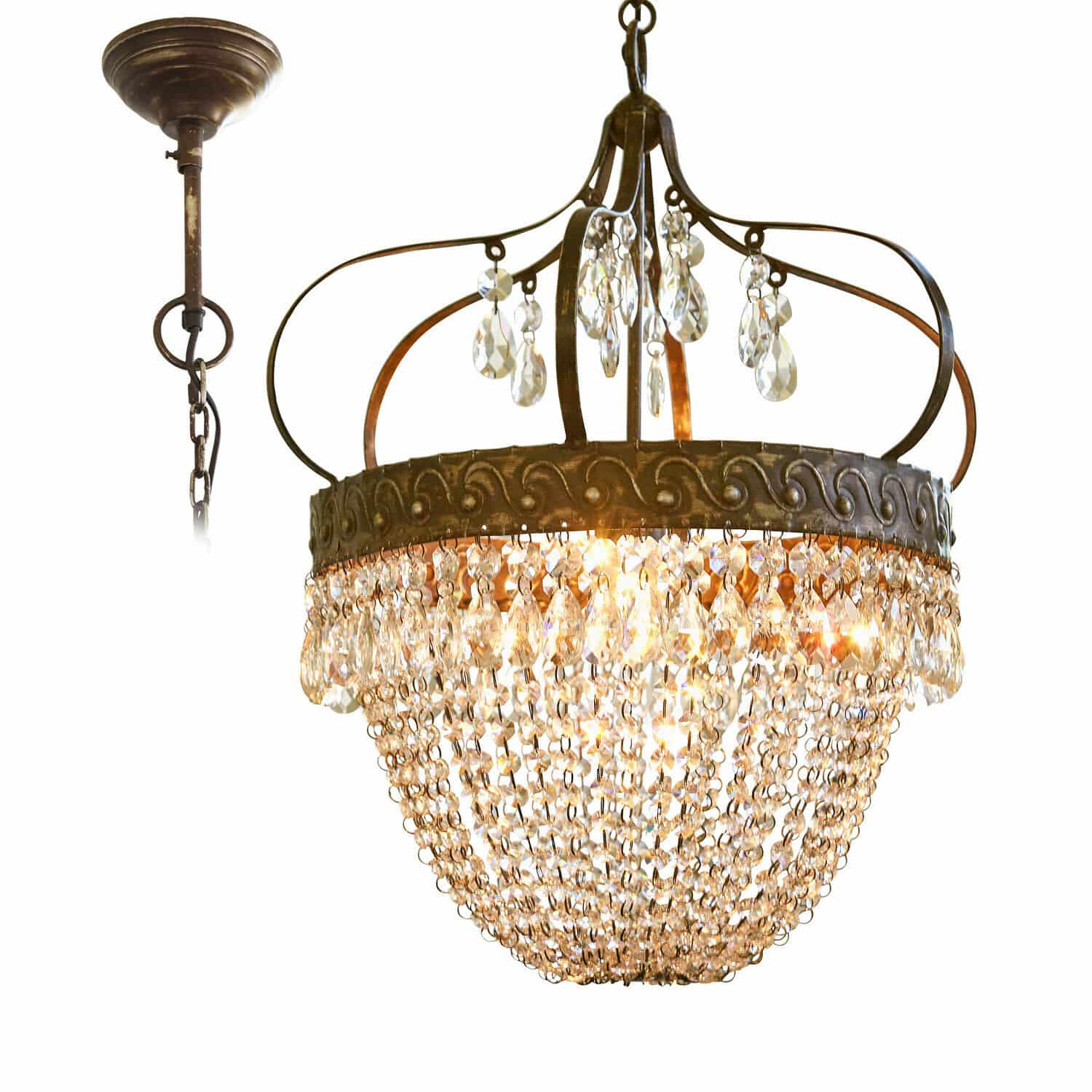 Kroonluchter Margelieu Hangende kroonluchter van metaal en kristal in antiek goud, elegante verlichting voor woonkamer