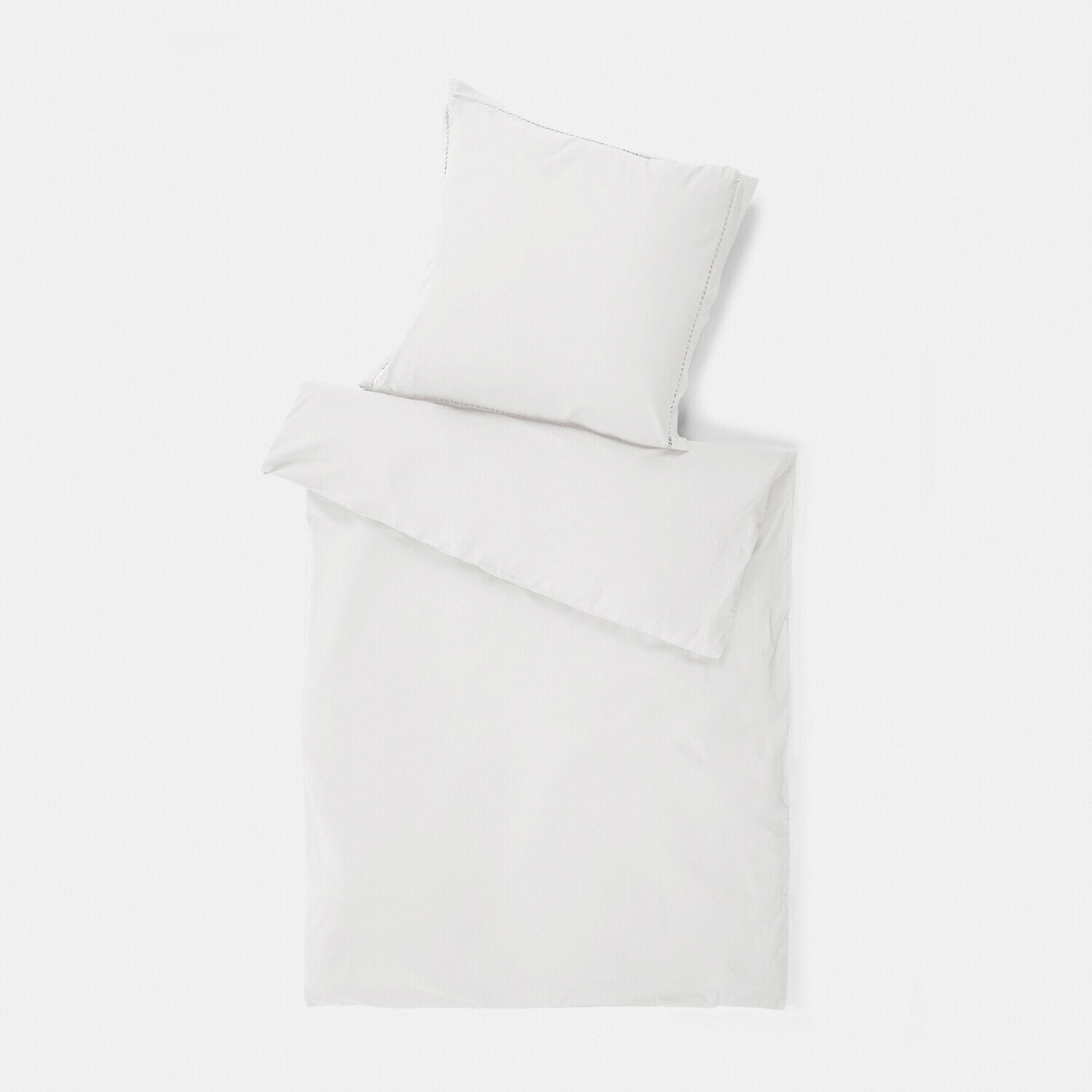 Beddengoed Belvero Witte beddengoedset van zachte katoen met kussensloop en dekbedovertrek, minimalistisch design