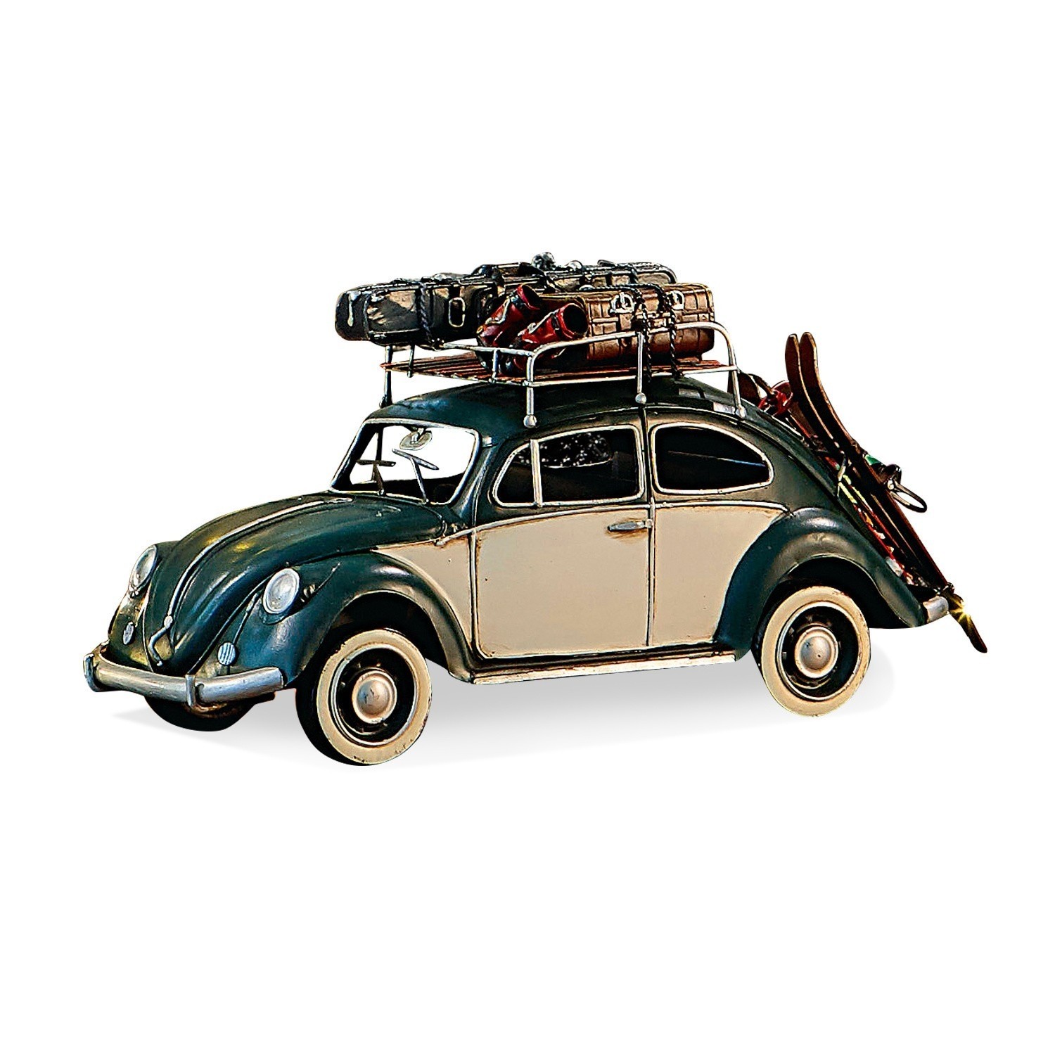 Voiture décorative Dawlish Modèle en métal d'une voiture classique vert foncé et beige avec bagages et skis sur le toit