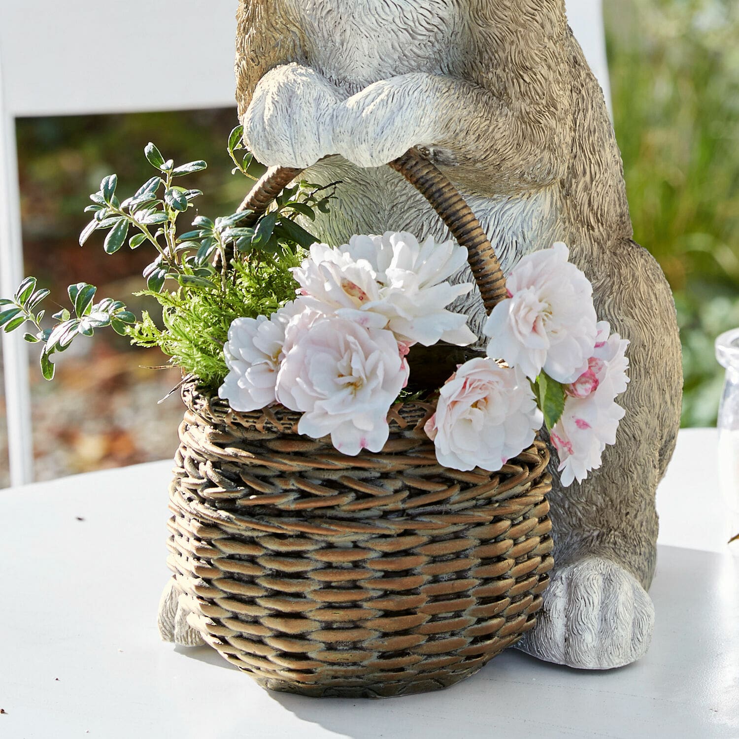 Lapin avec corbeille Alais