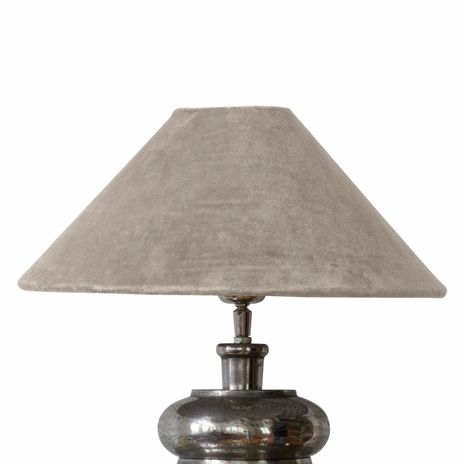 beige Abat-jour beige Emmera en tissu doux sur base métallique pour lampe de table