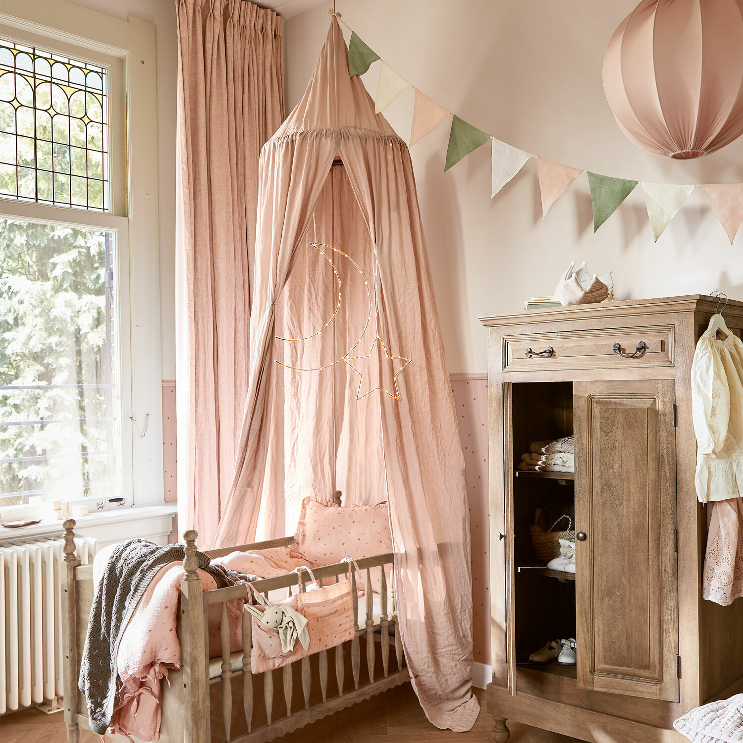 Bedhemel Lisonne