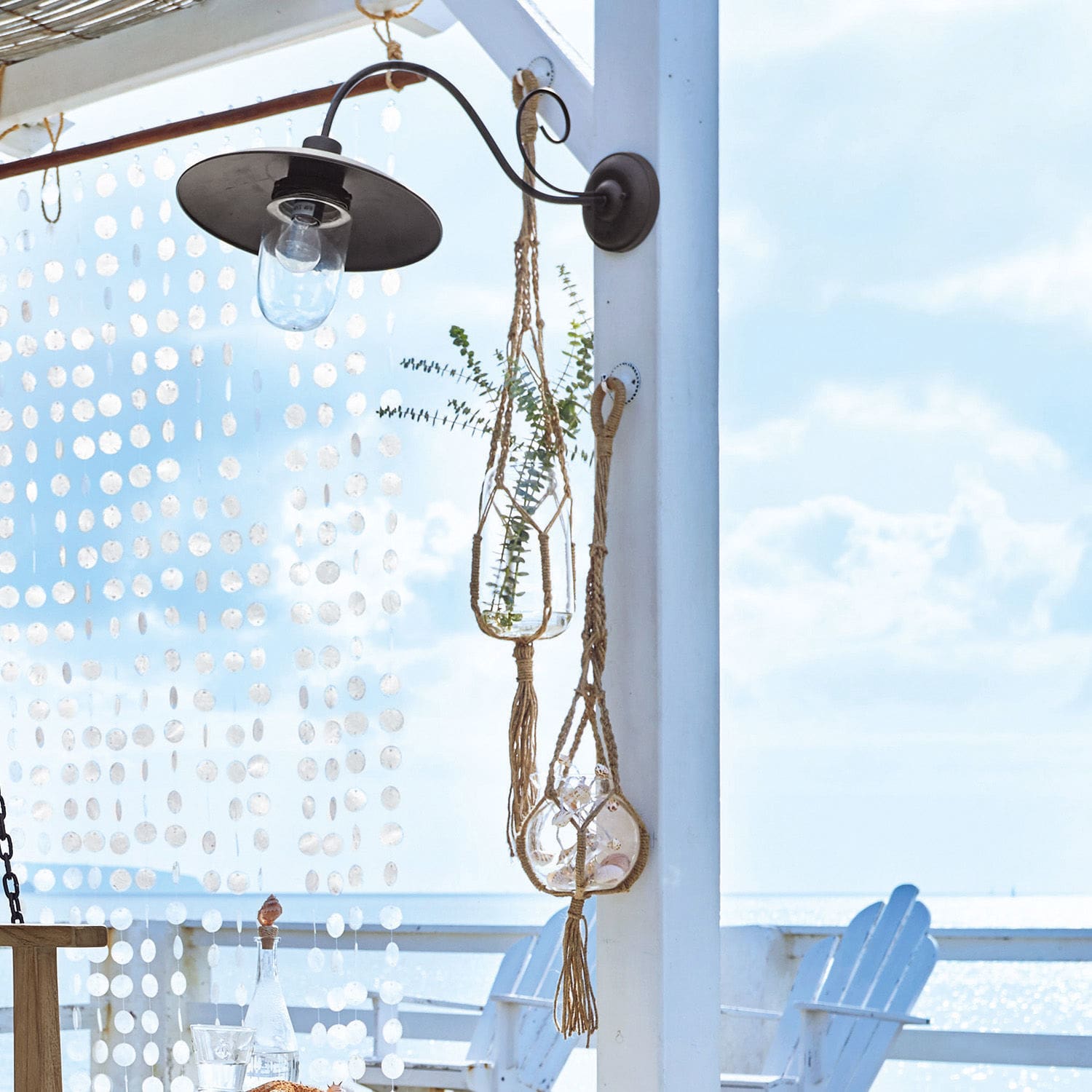 Vases suspendus Henrico