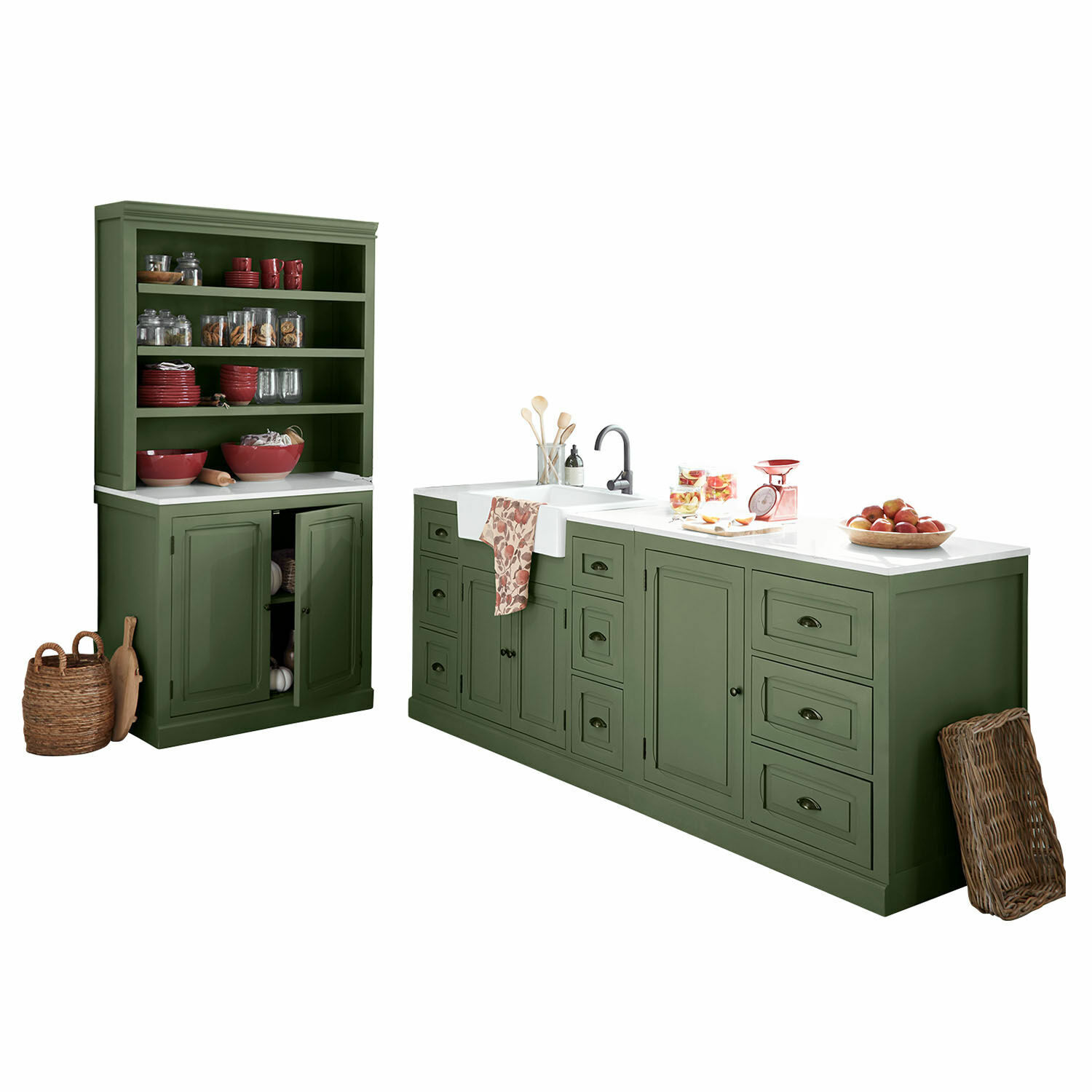 4 meubles de cuisine Lansbury Cuisine en bois vert avec plan de travail blanc, vaisselle rouge et évier, rangements fonctionnels