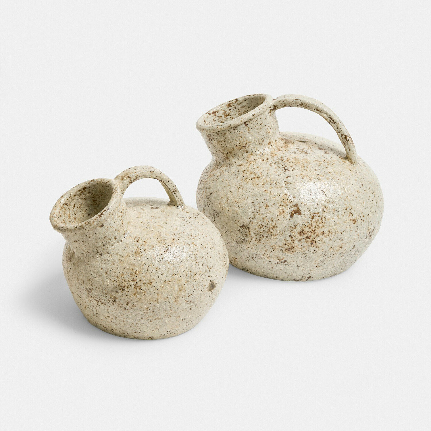 Vase 2er Set Gravière Deux pichets en céramique crème avec taches brunes, design rustique pour décoration intérieure