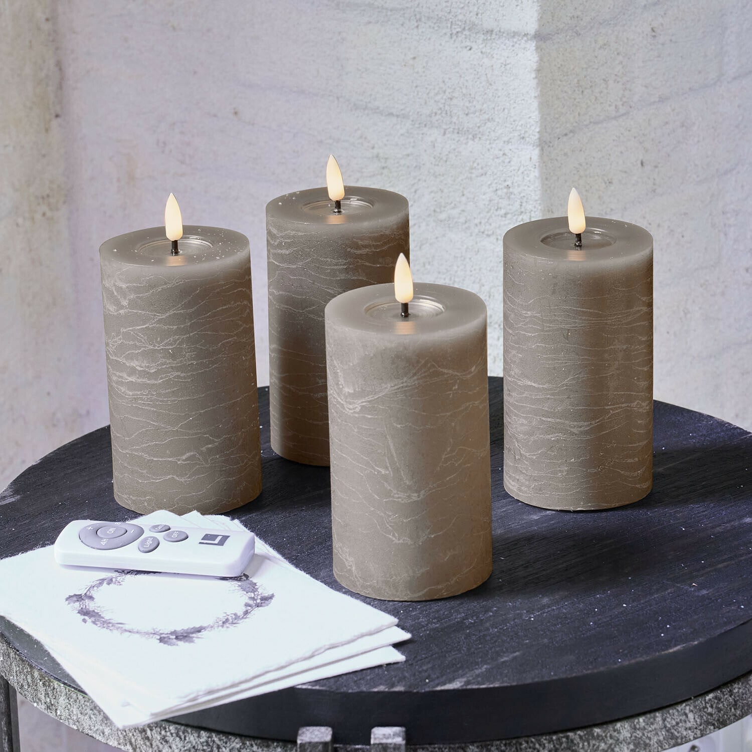 Lot de 4 bougies cylindriques à LED Rimfalla