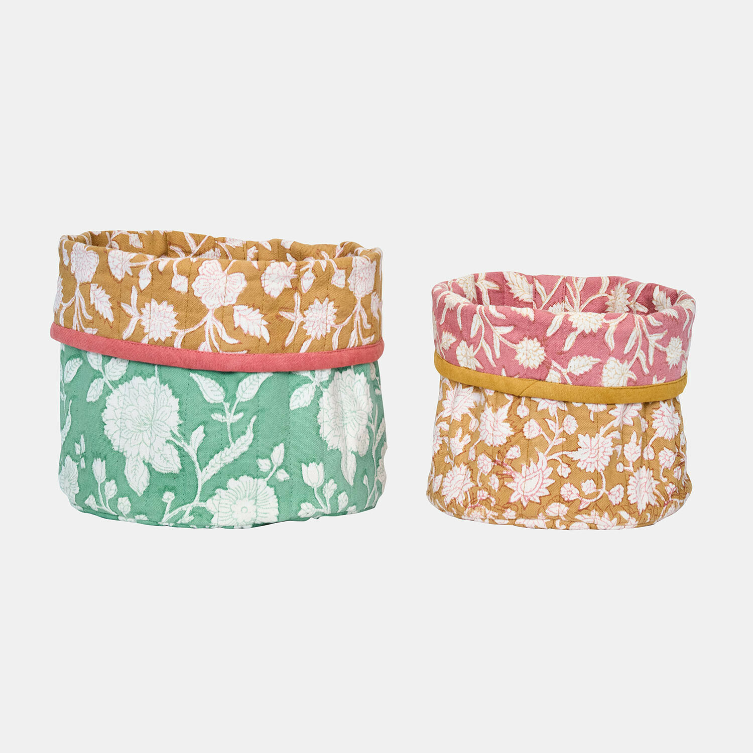 Mand set van 2 Fleuronnes Set van twee katoenen manden met bloemenpatroon in groen, roze en bruin voor decoratieve opslag
