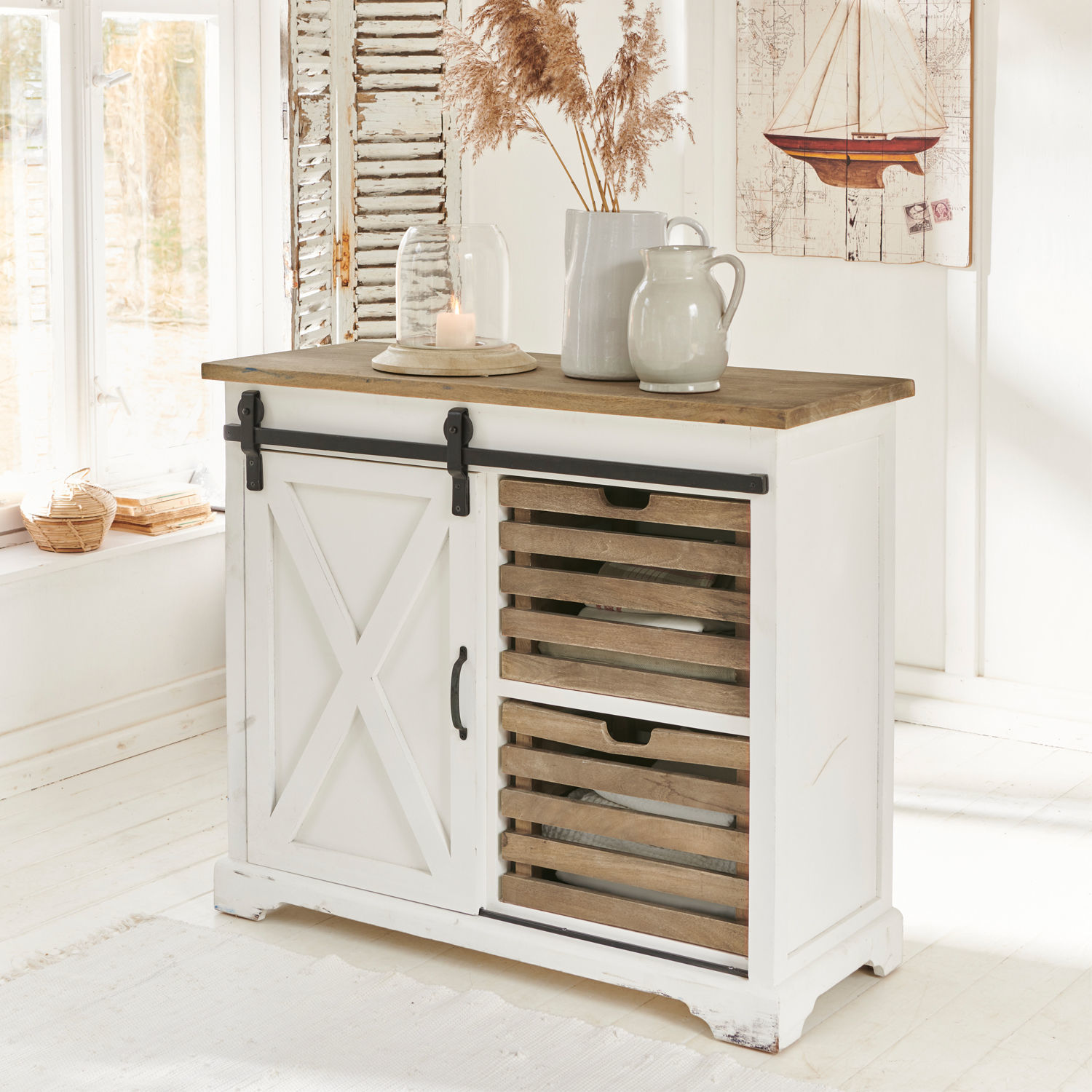 Commode Bastid Buffet en bois blanc avec plateau en bois naturel et tiroirs rustiques pour salon lumineux