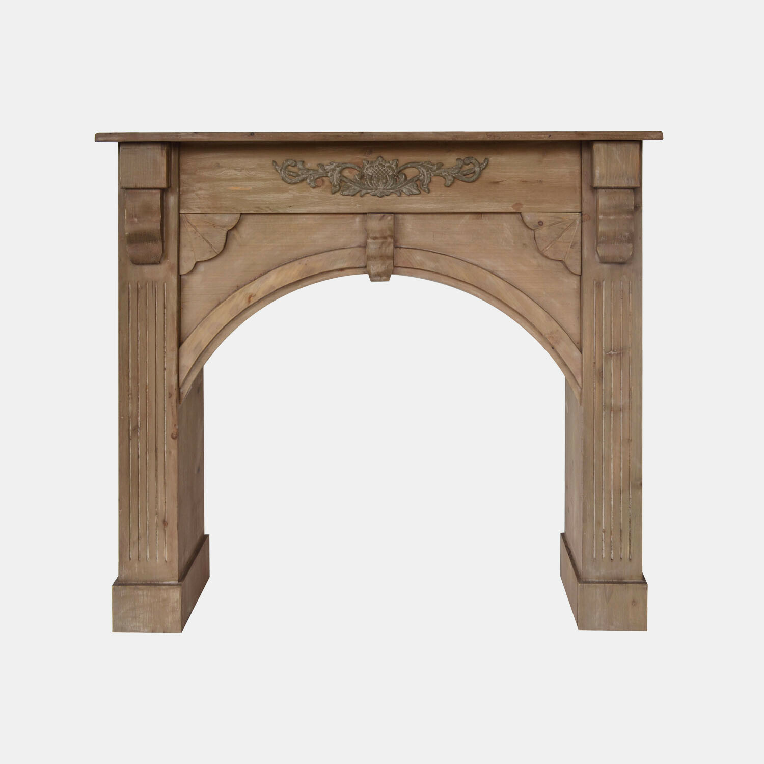 Console de cheminée Maxwell en bois couleur brun antique avec ornement sculpté, style vintage