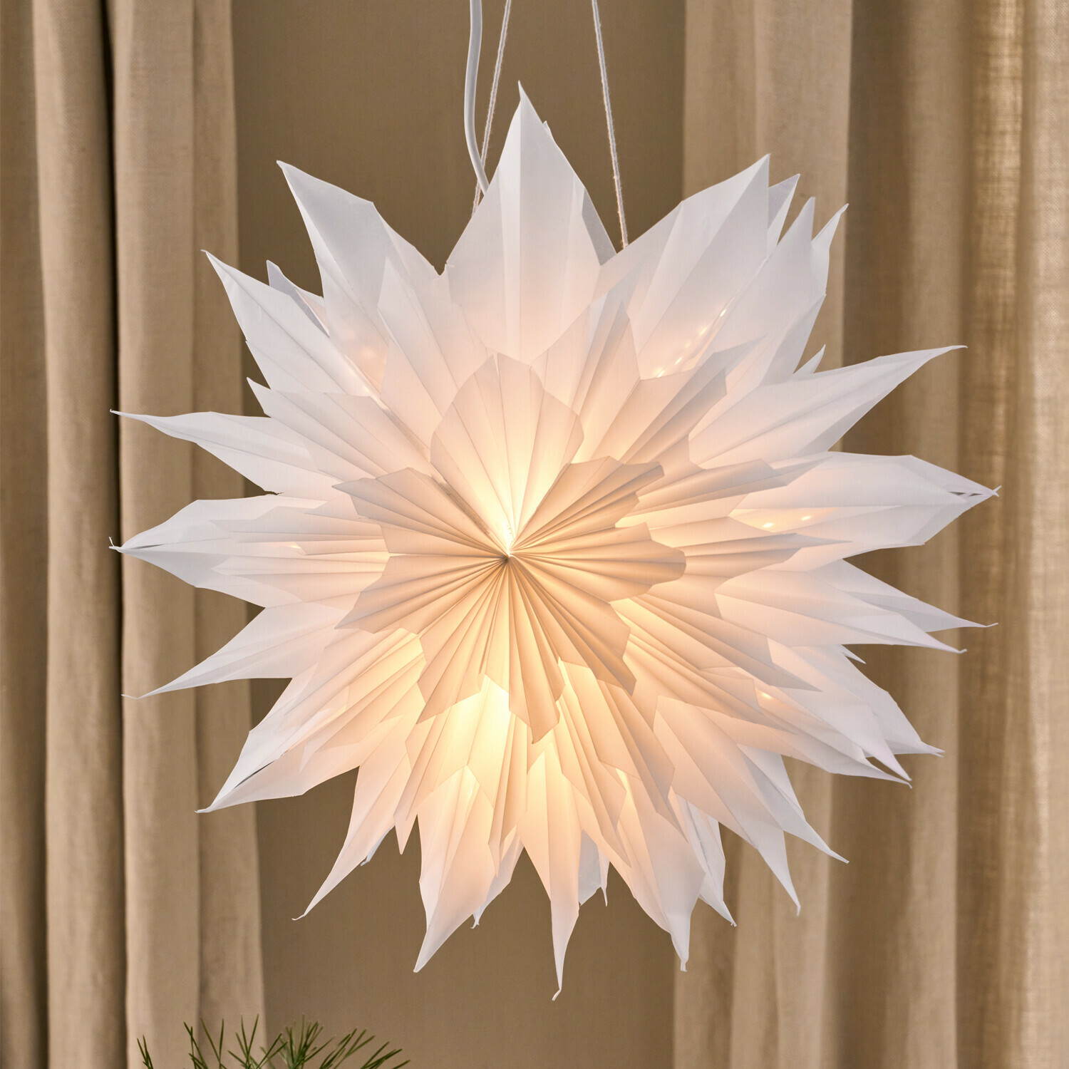 Étoile lumineuse en papier Ylmera Étoile lumineuse en papier Ylmera