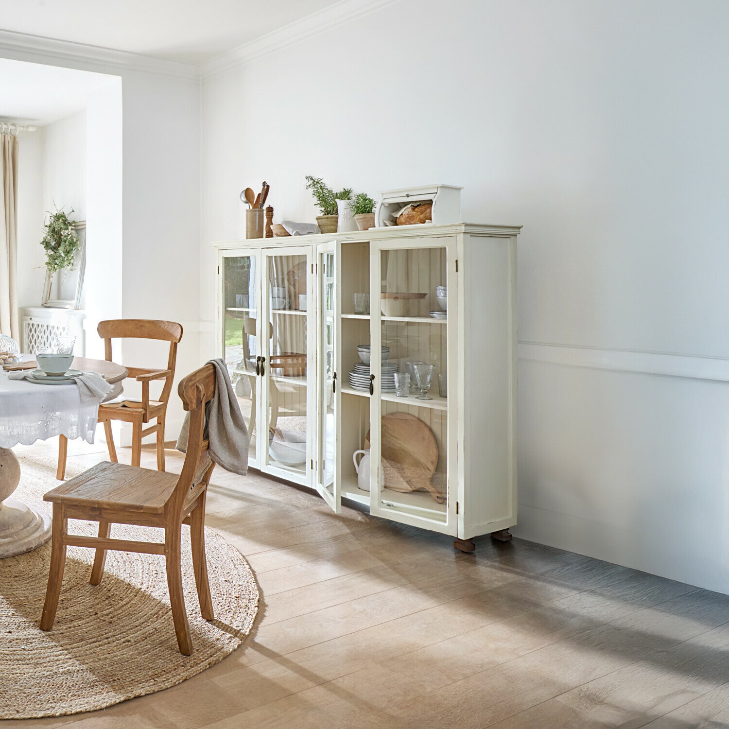 Kast Eastbridge