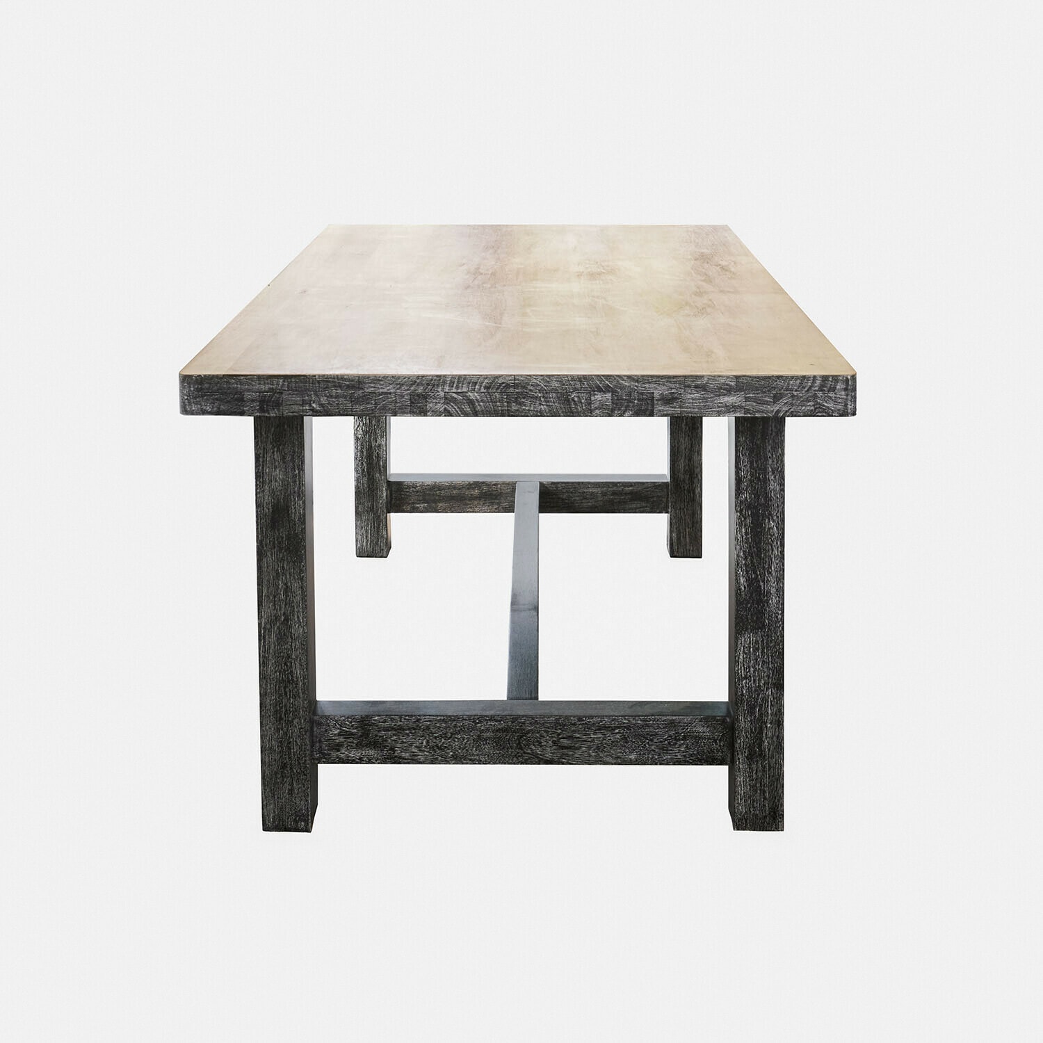 Tafel Oaklynne